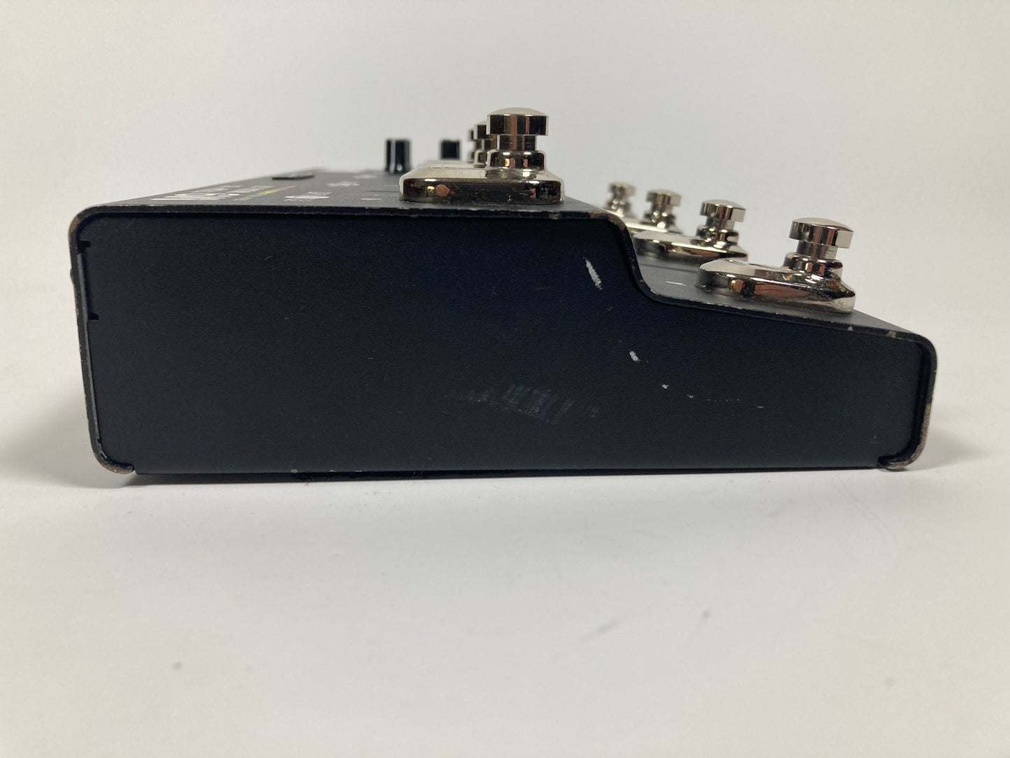 Line 6 M9 Stompbox Modeler