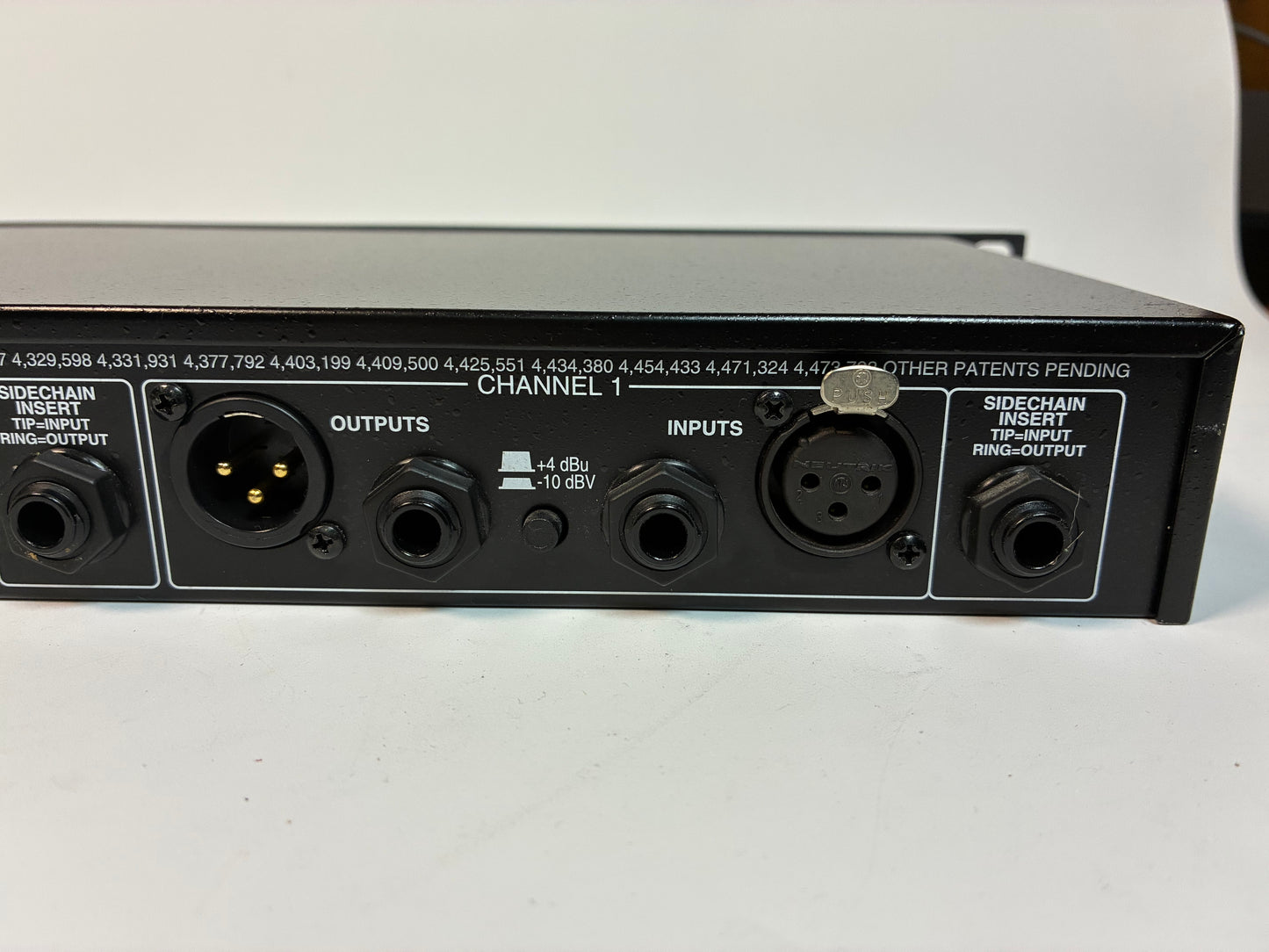 dbx 166XL Stereo Compressor / Limiter / Gate - Excellent Condition