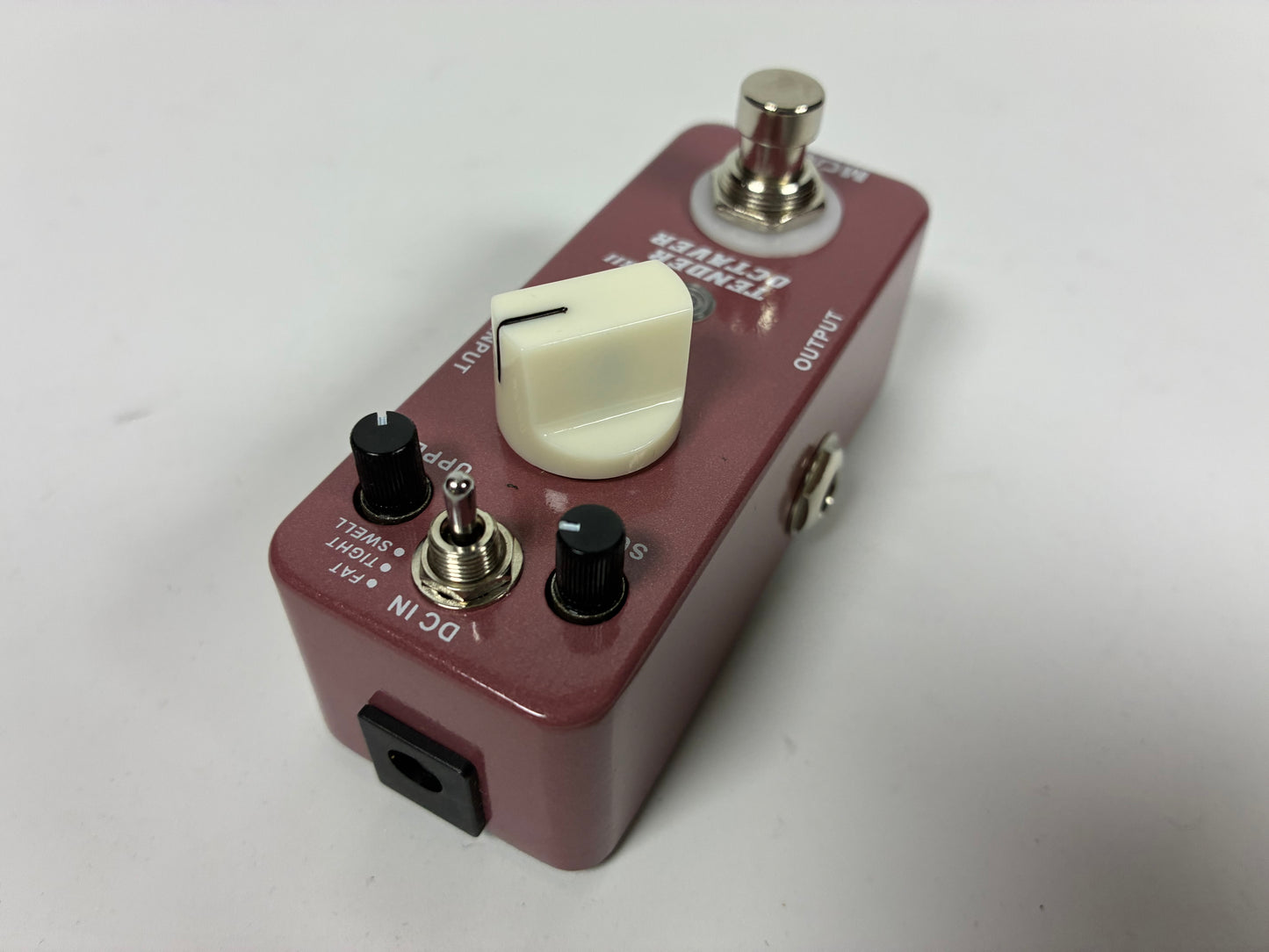 Mooer Tender Octaver MKII - Excellent Condition with Box