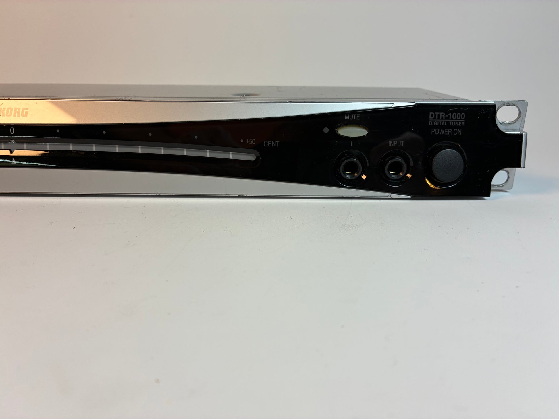 Korg DTR-1000 Rack Tuner with Power Cable