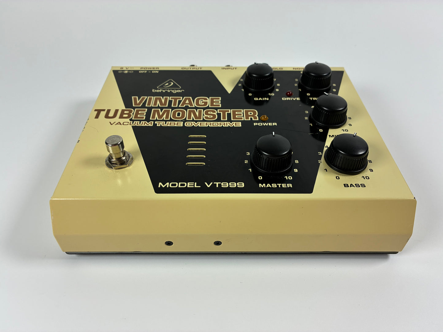 Behringer VT999 Vintage Tube Monster Vacuum Tube Overdrive