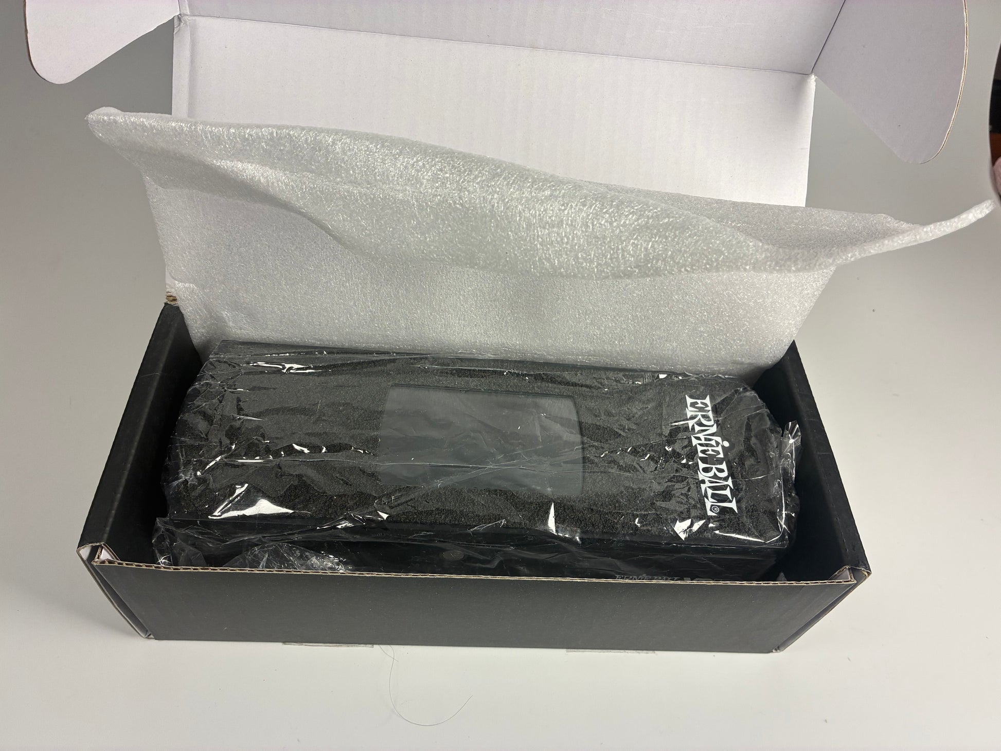 Ernie Ball VPJR Tuner - Excellent Condition - With Box