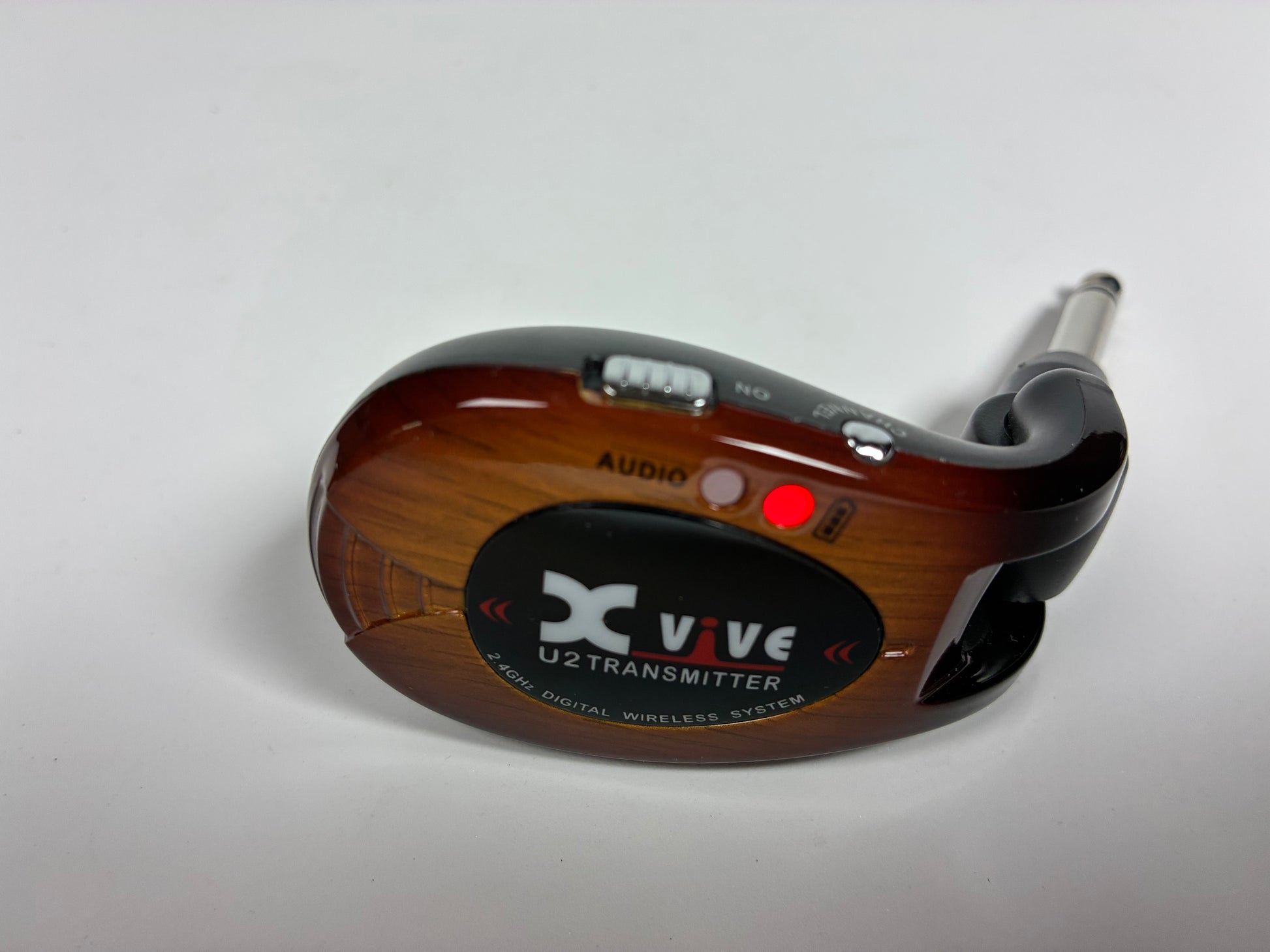 Xvive U2 Wireless Guitar System - Sunburst - Excellent Condition with Box and USB Charging Cable