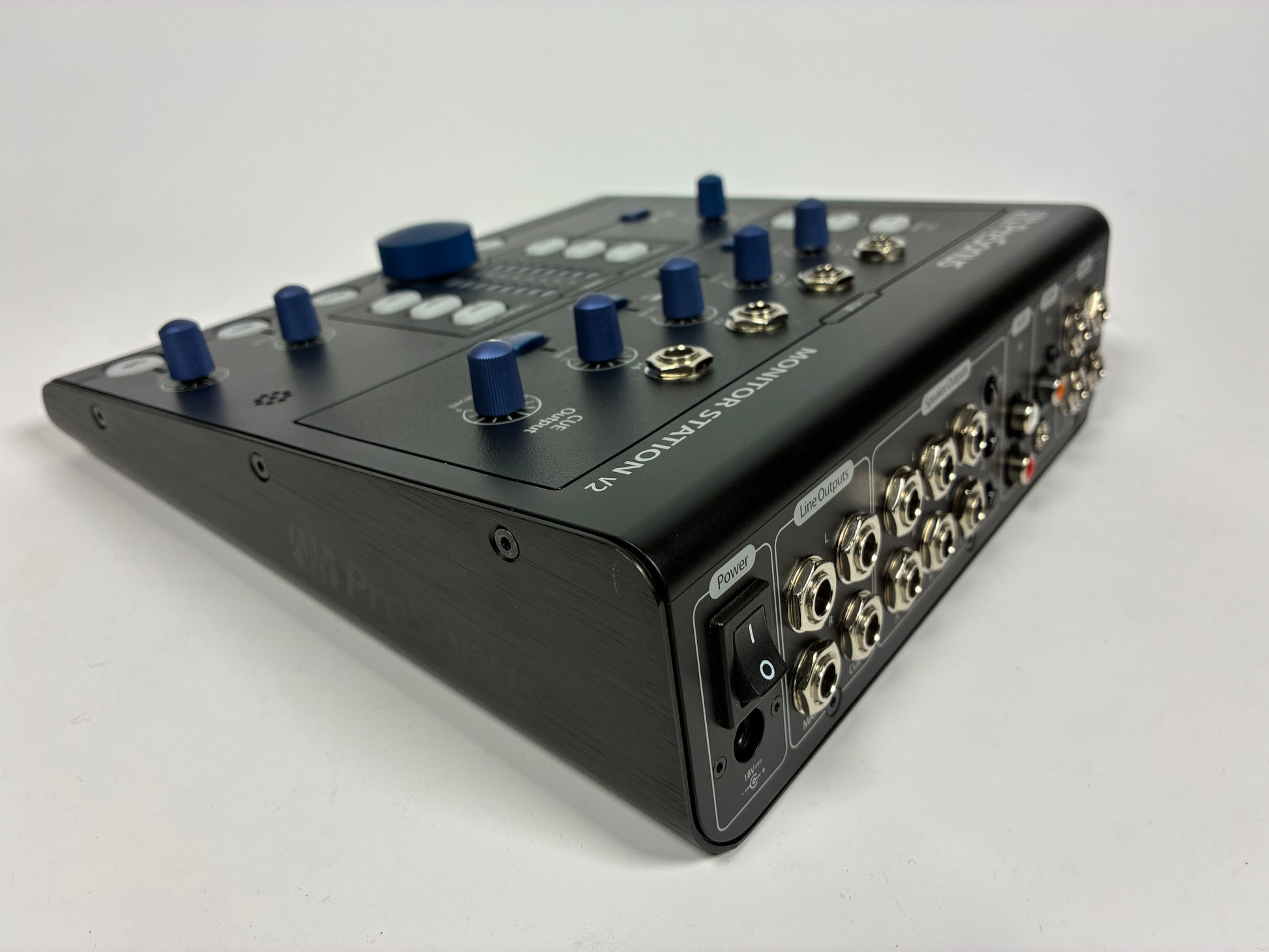PreSonus Monitor Station V2 Desktop Monitor Controller - Excellent Condition with Box and Power Supply