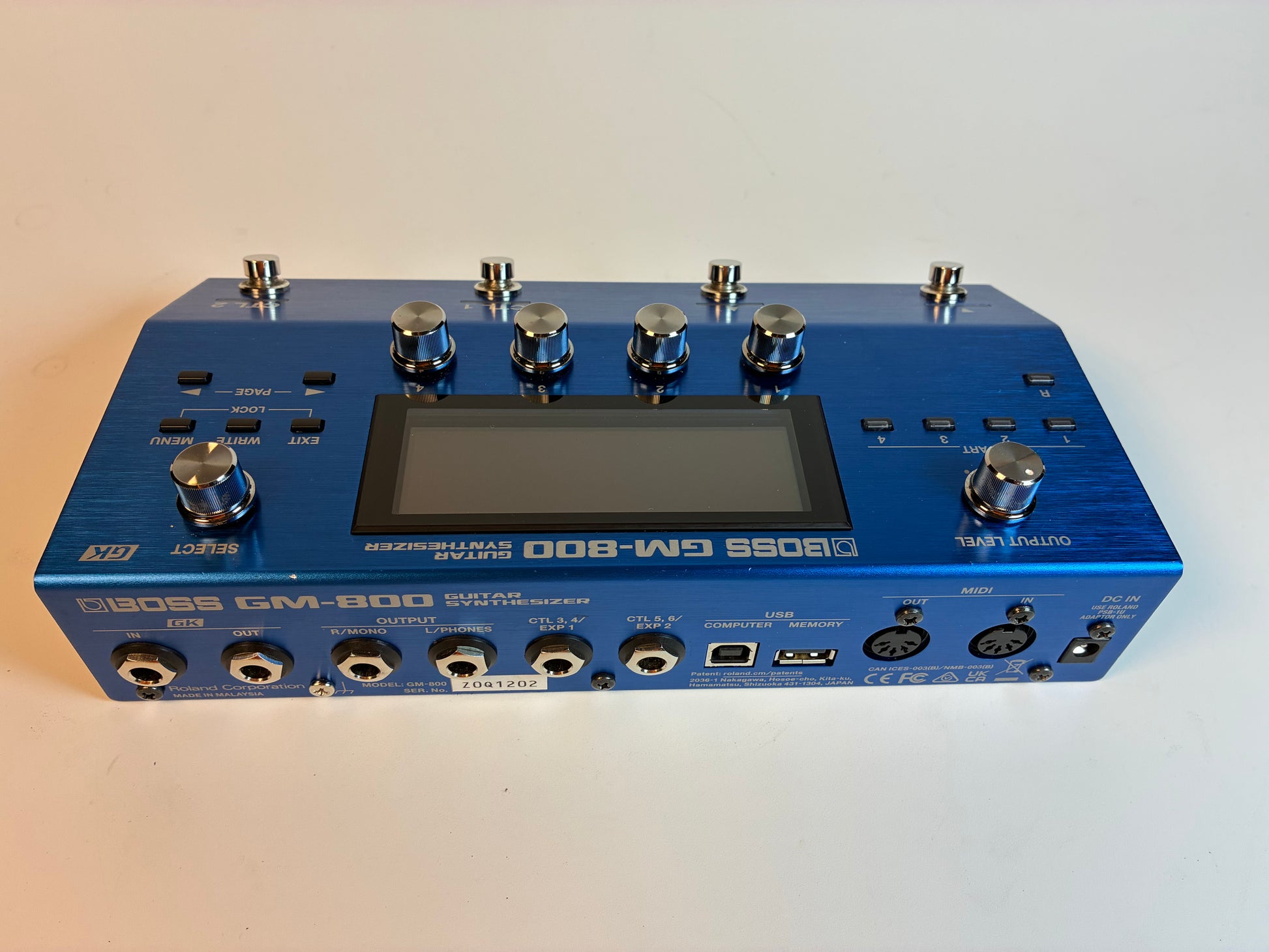 Boss GM-800 Guitar Synthesizer - with Power Supply