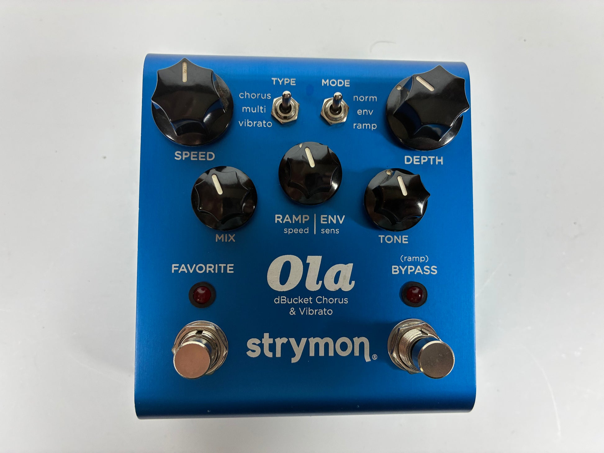 Strymon Ola dBucket Chorus and Vibrato