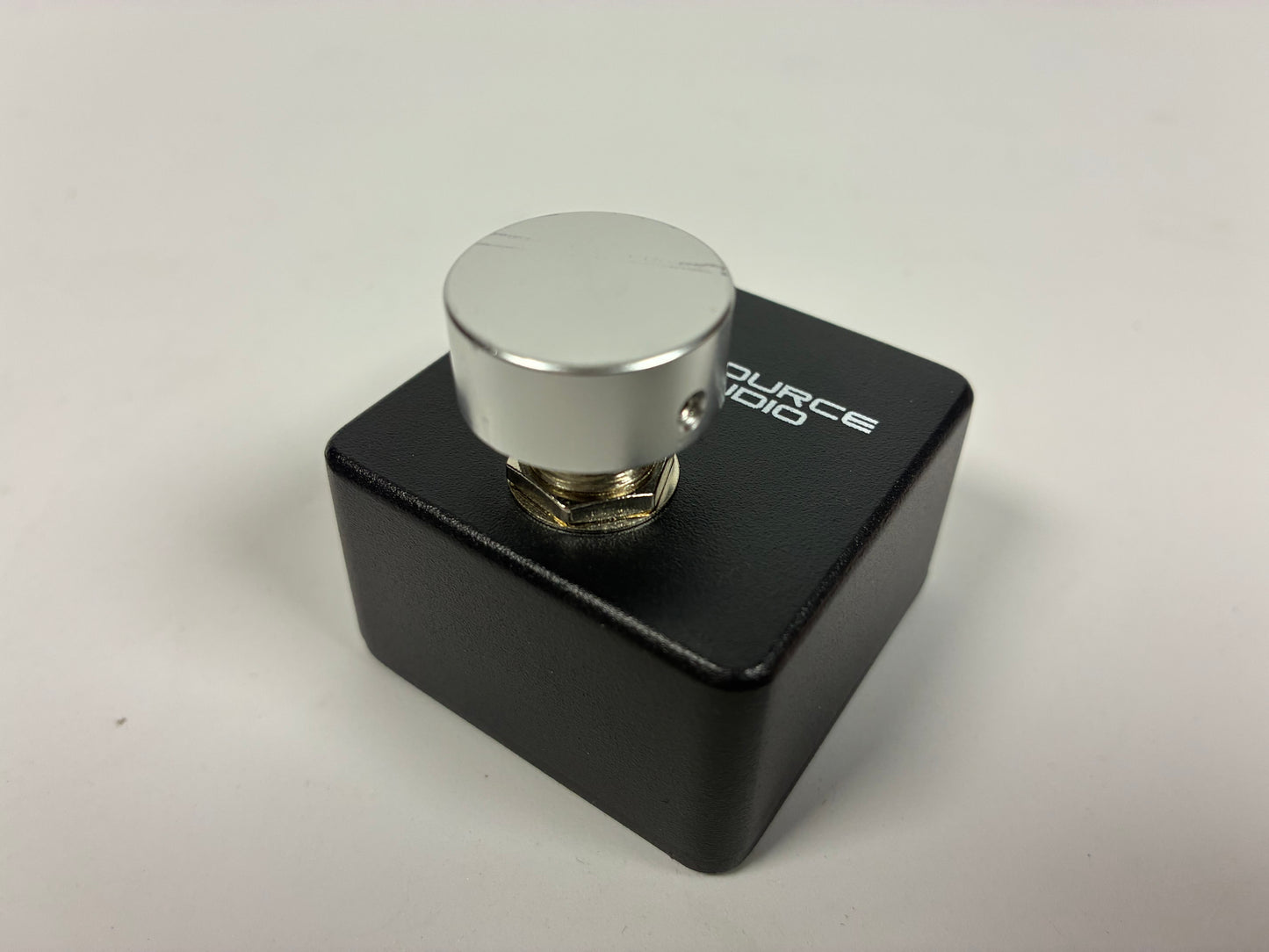 Source Audio SA167 Tap Tempo Footswitch  - Excellent with Box