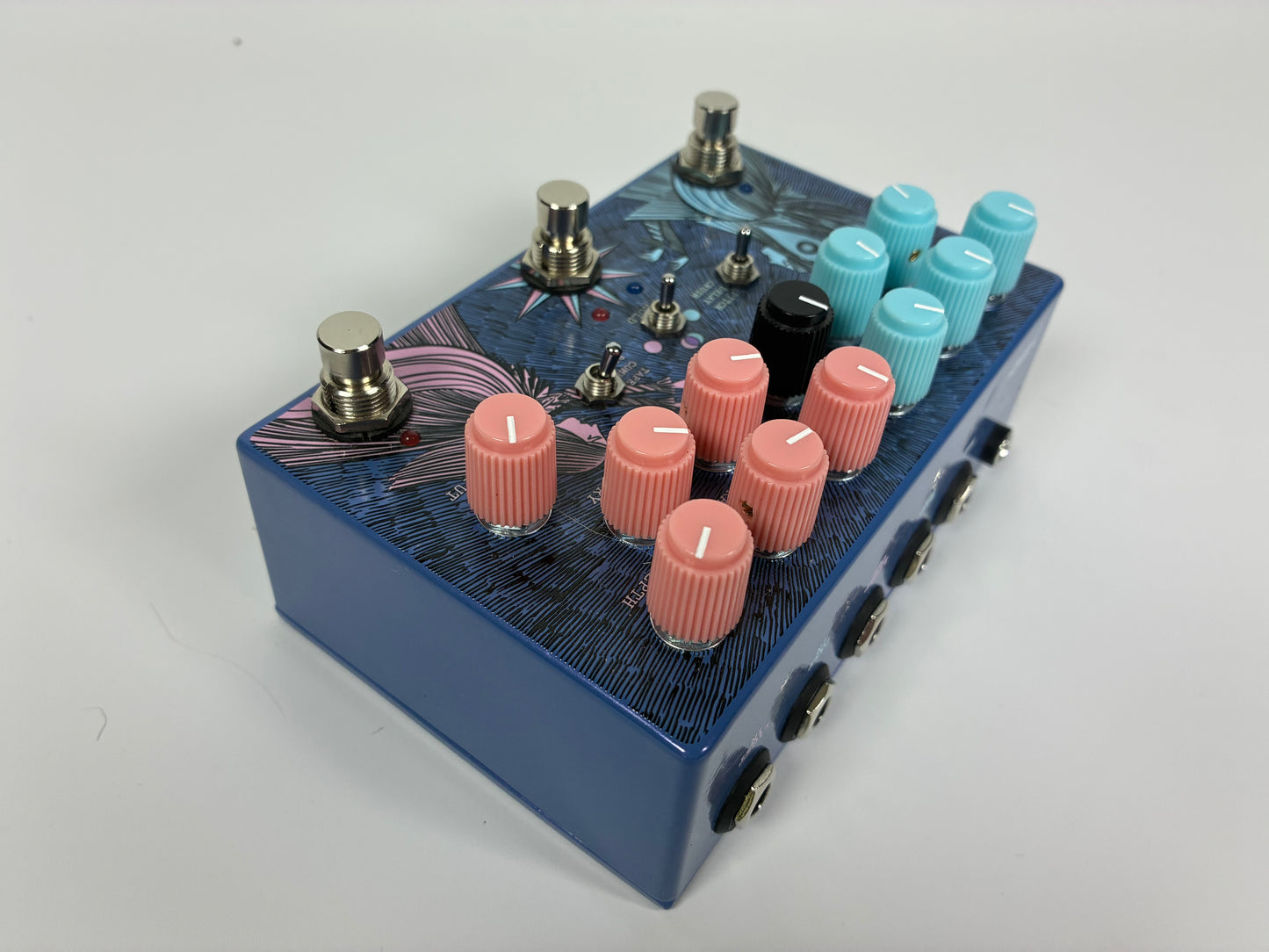 Old Blood Noise Endeavors Dark Light- Excellent Condition with Box and Documents