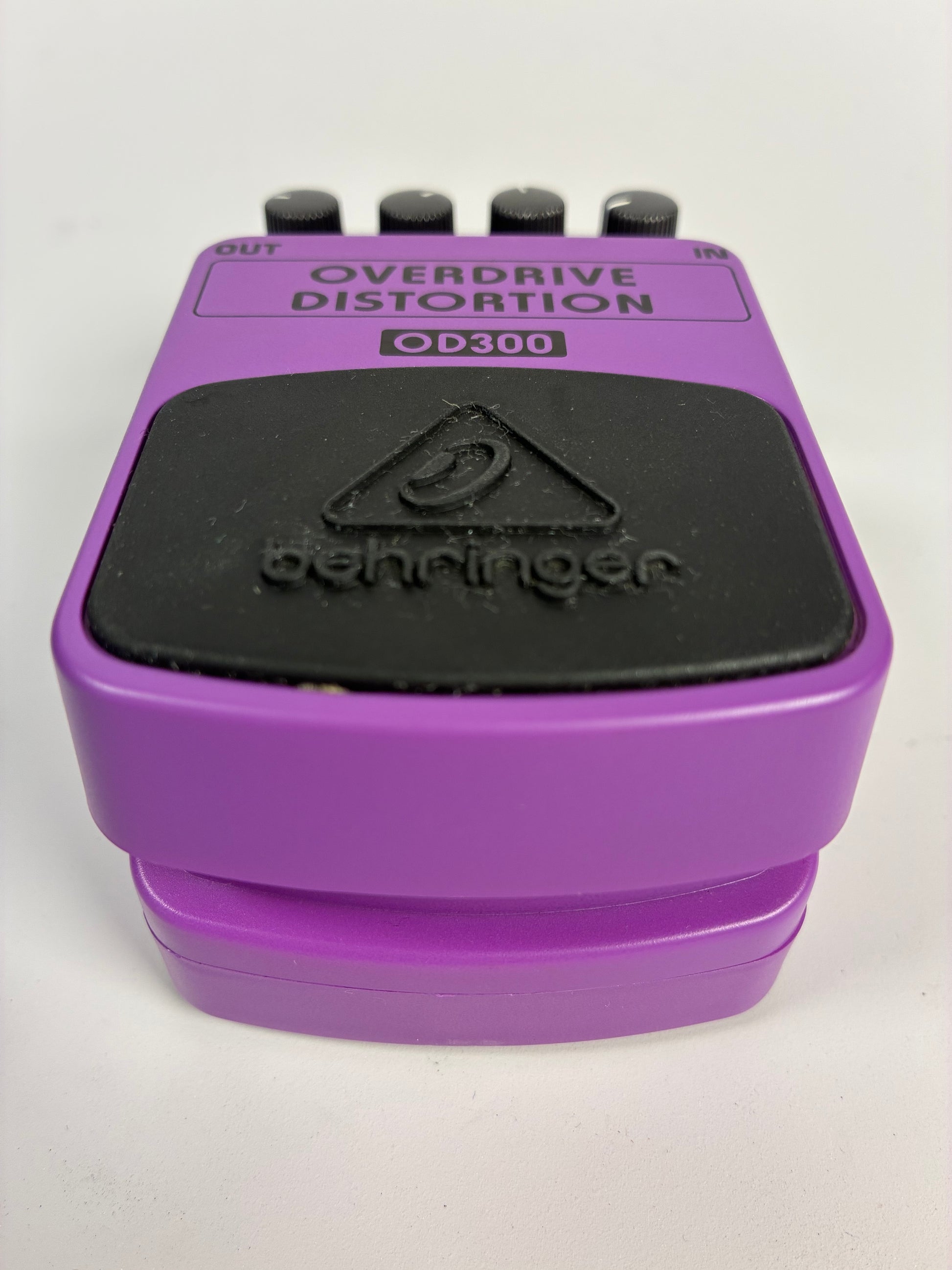 Behringer OD300 Overdrive Distortion Pedal - Excellent Condition with Box  and Documents