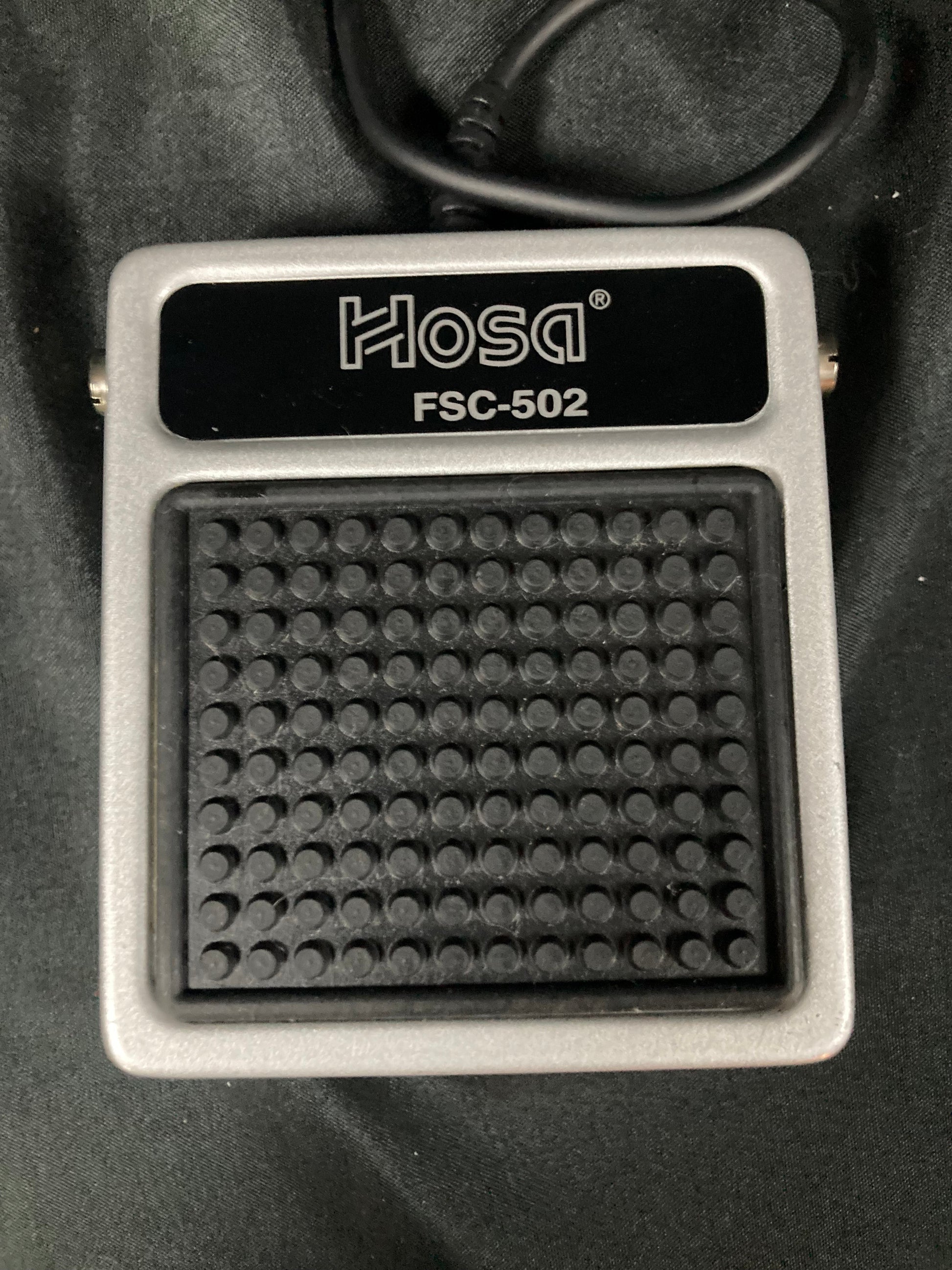 Hosa FSC-502 Momentary Open 1/4 TS Non-Latching Footswitch