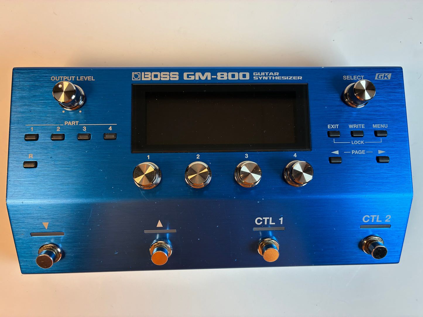 Boss GM-800 Guitar Synthesizer - with Power Supply