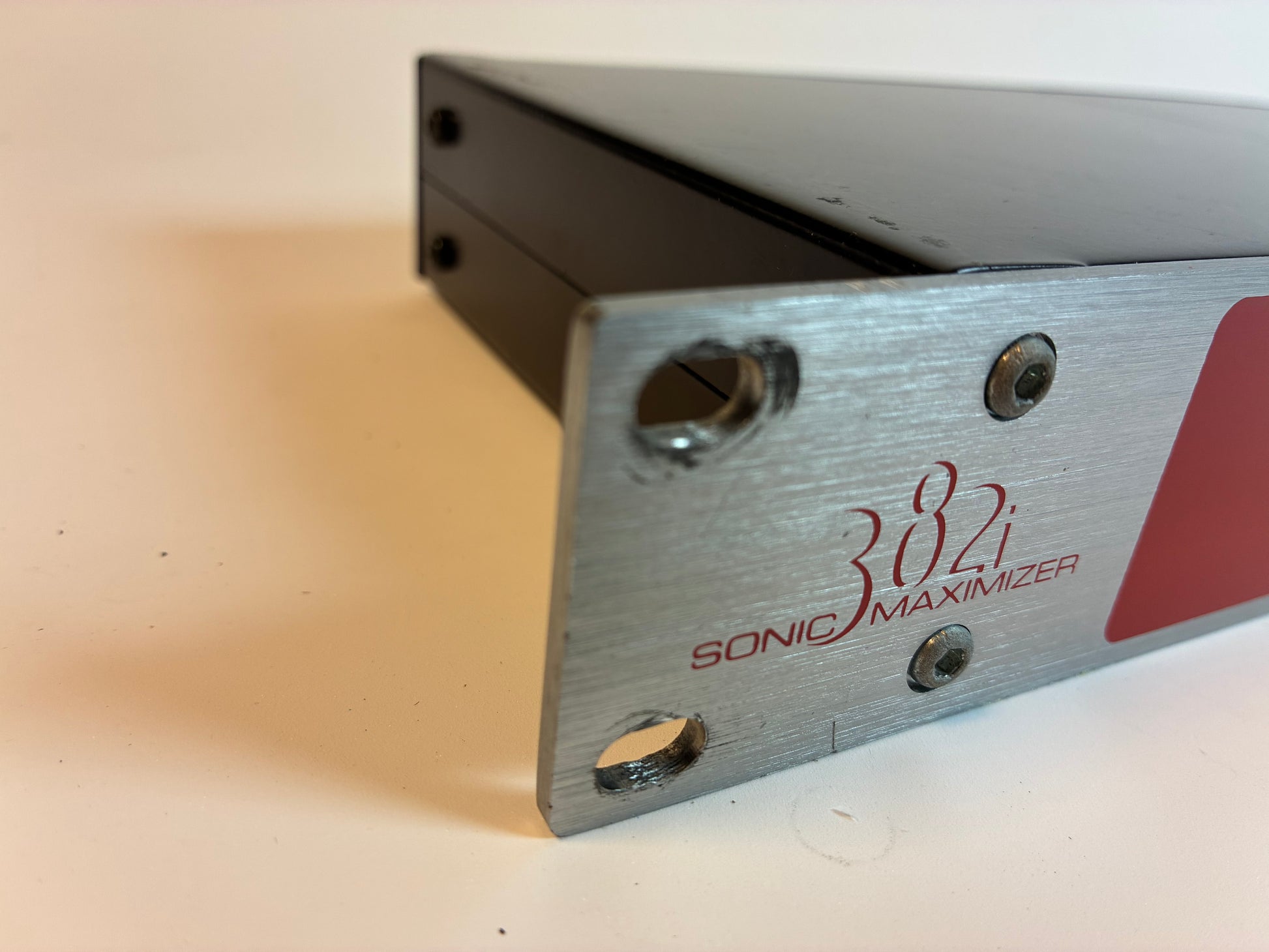BBE 382i Sonic Maximizer