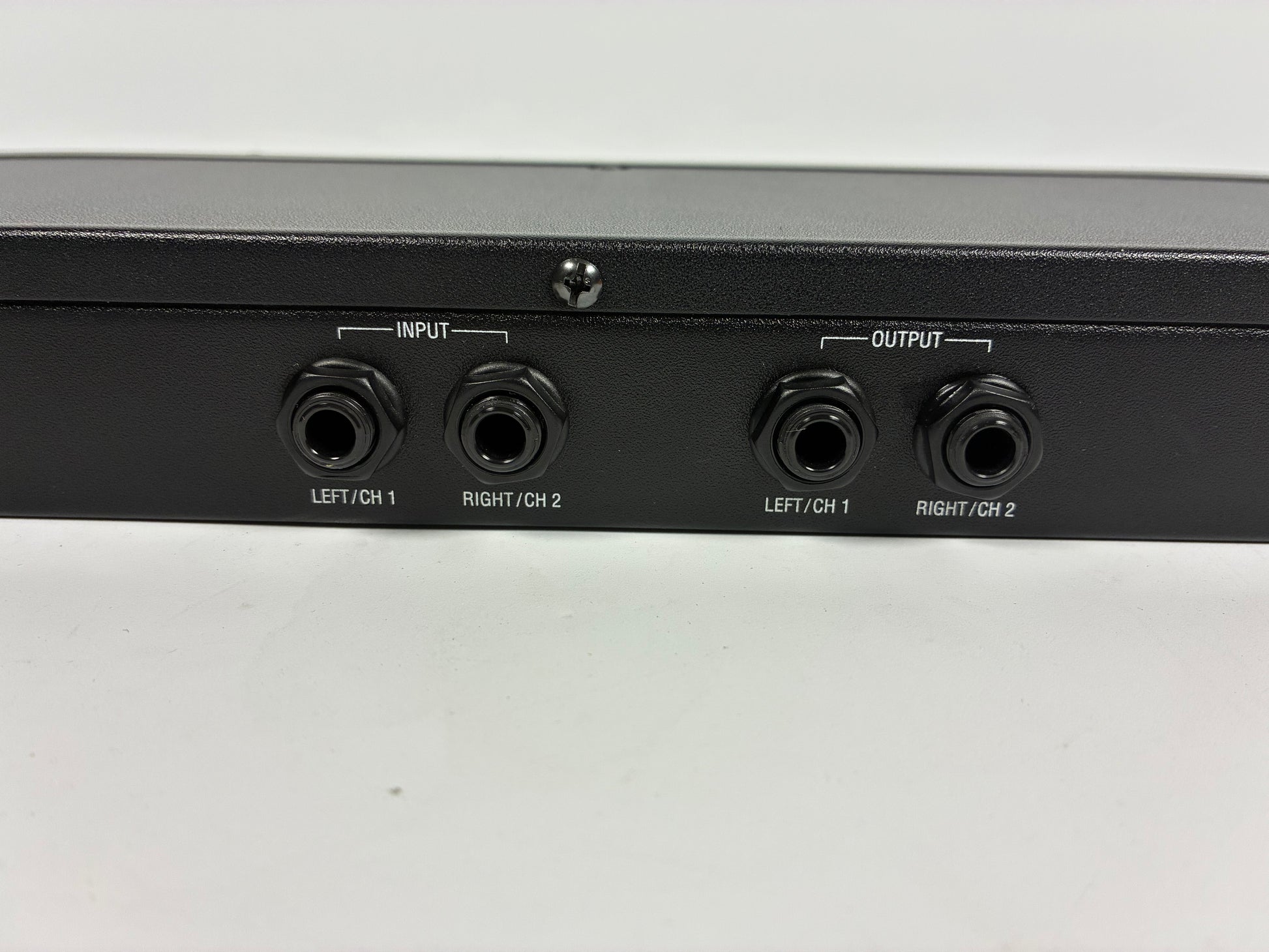 Alesis Midiverb 4 - Excellent Condition with Power Supply