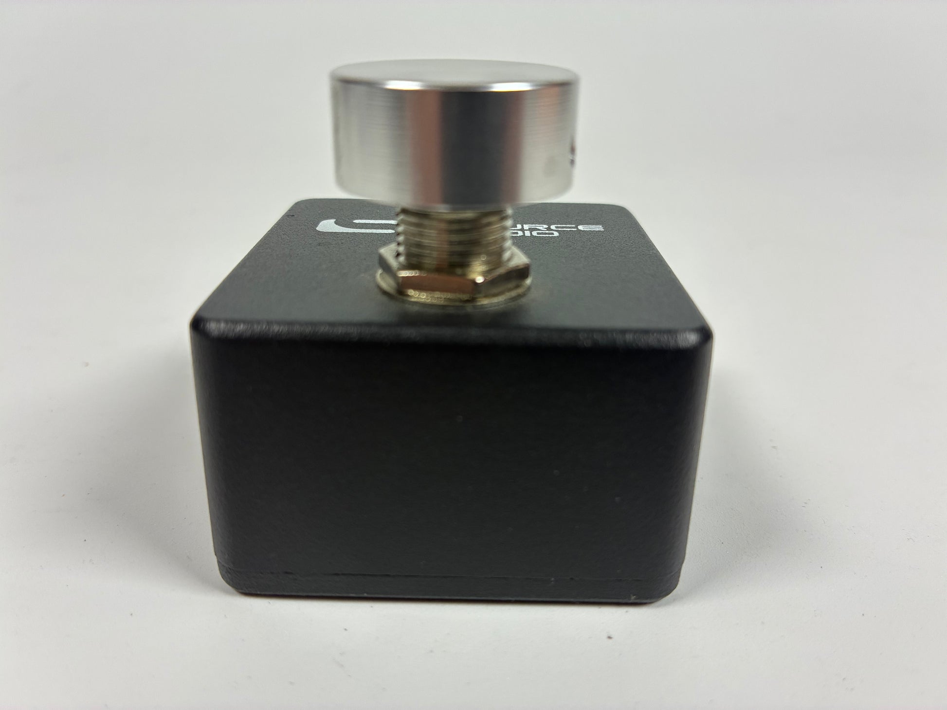 Source Audio SA167 Tap Tempo Footswitch  - Excellent with Box