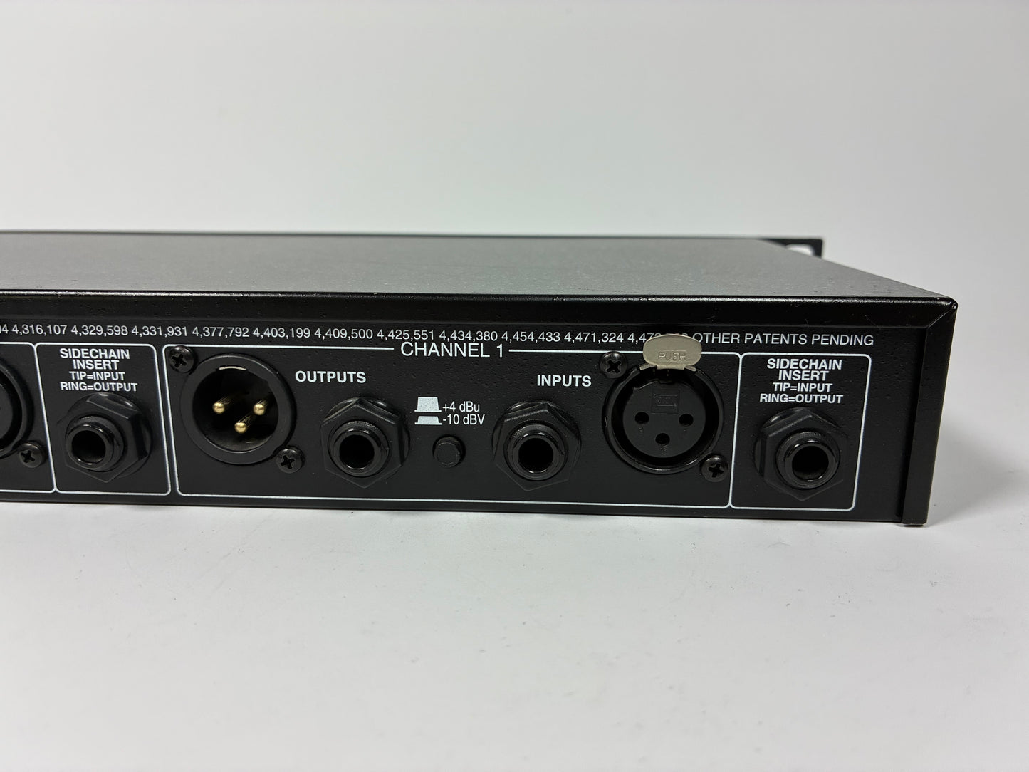dbx 166XL Stereo Compressor / Limiter / Gate