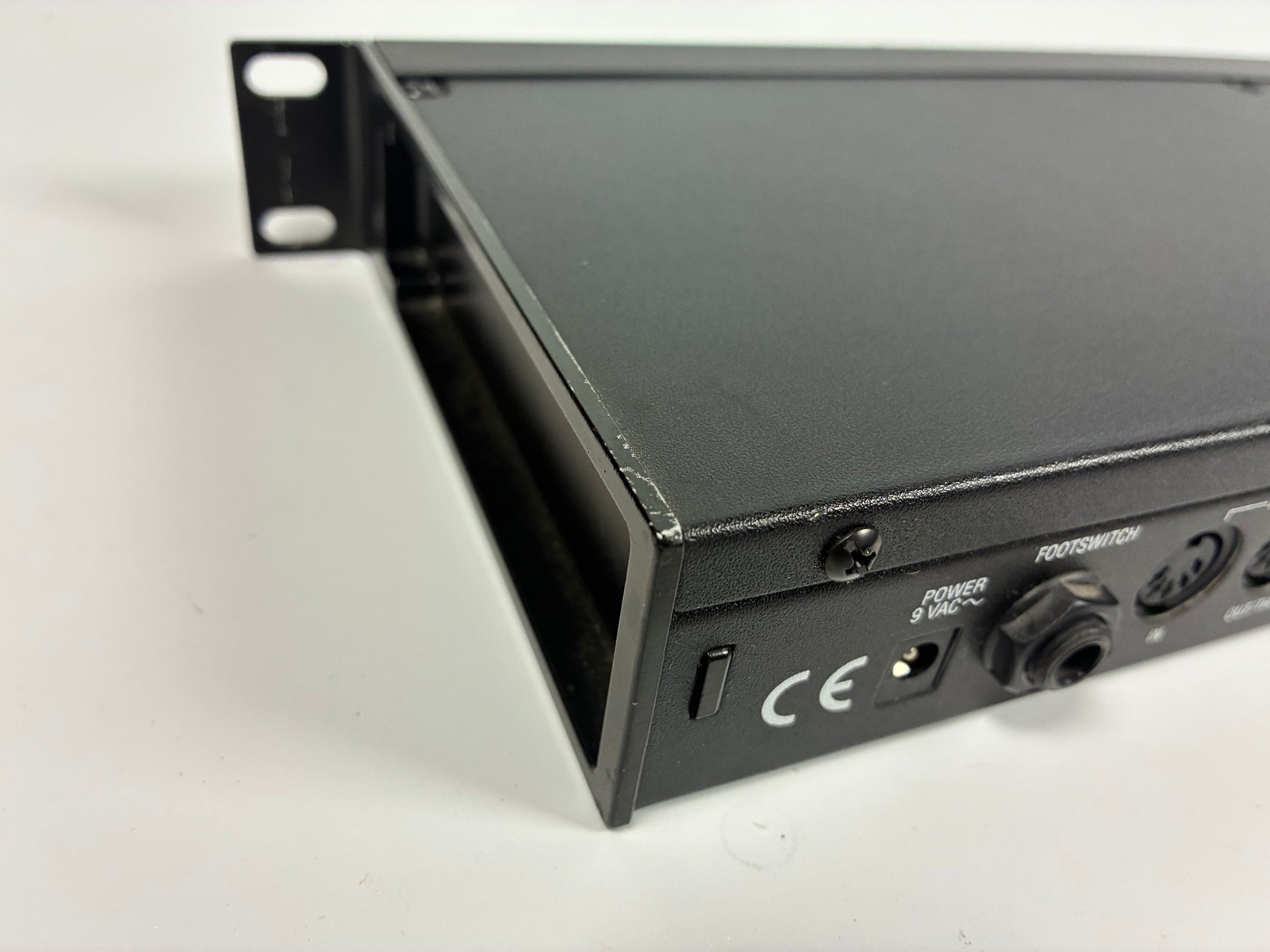 Alesis Midiverb 4 - Excellent Condition with Power Supply