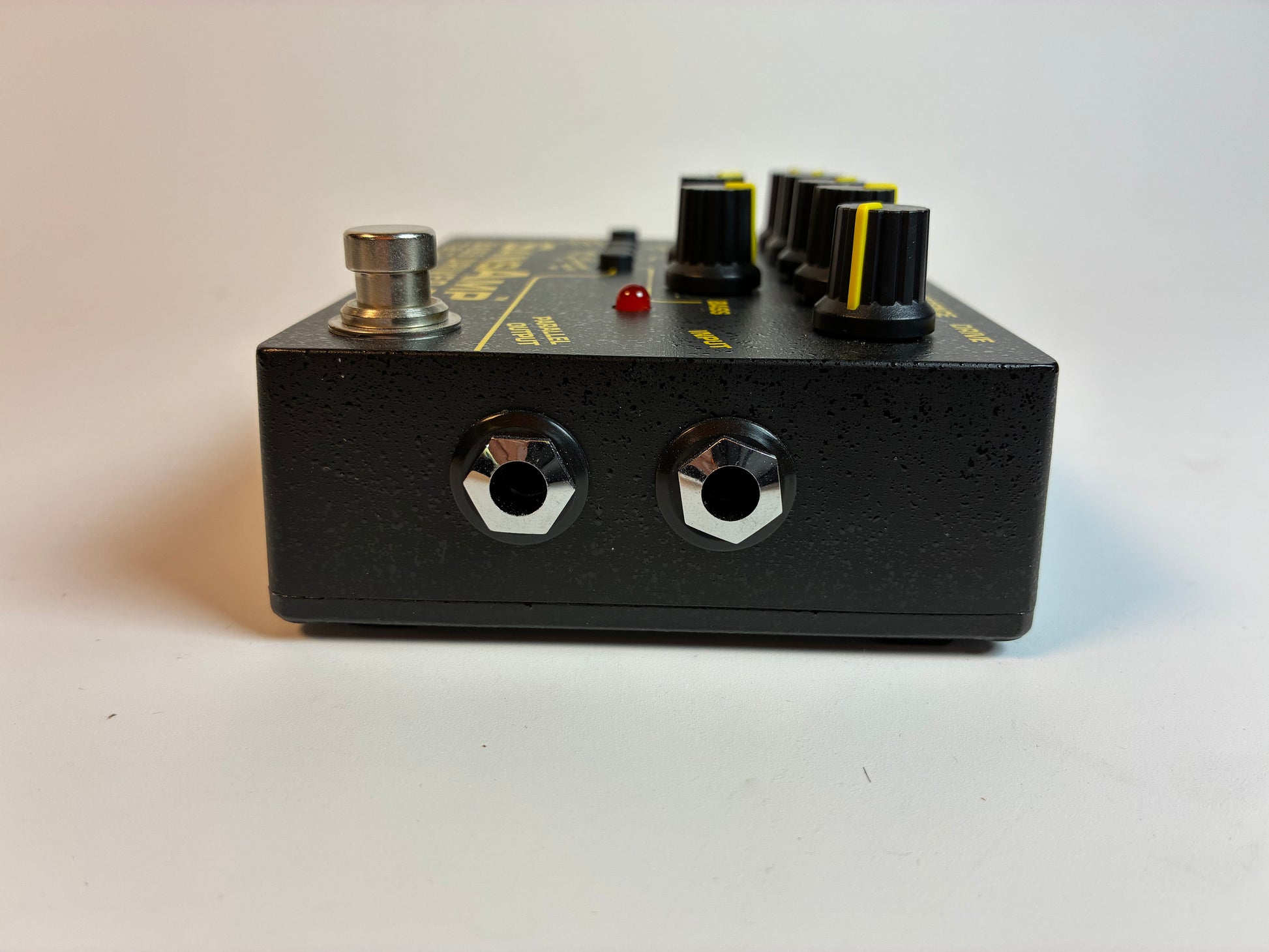 Tech 21 Sansamp Bass Driver D.I. V2 - Excellent Condition with Box and Documents