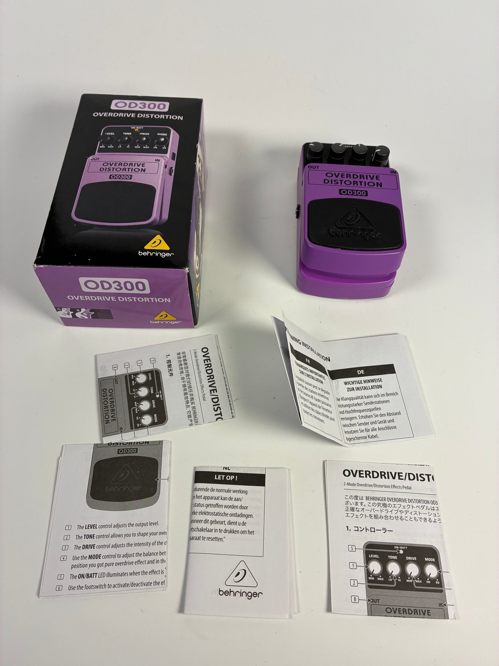 Behringer OD300 Overdrive Distortion Pedal - Excellent Condition with Box  and Documents