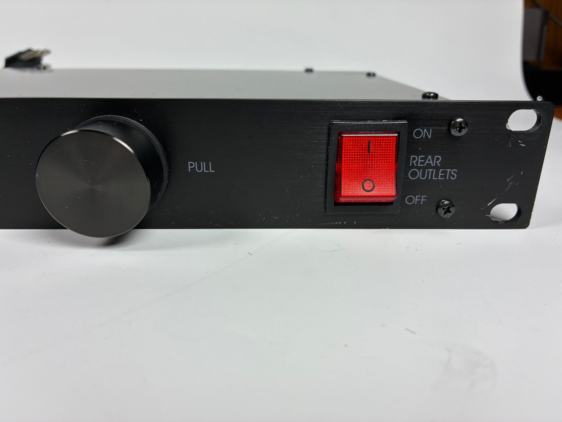 Furman RackRider RR-15 Power Conditioner & Light Module