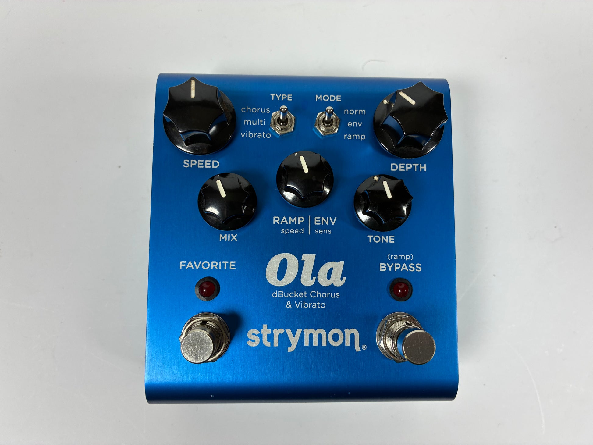 Strymon Ola dBucket Chorus and Vibrato