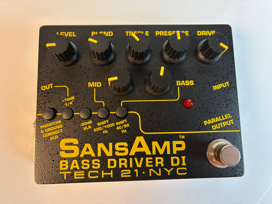 Tech 21 Sansamp Bass Driver D.I. V2 - Excellent Condition with Box and Documents