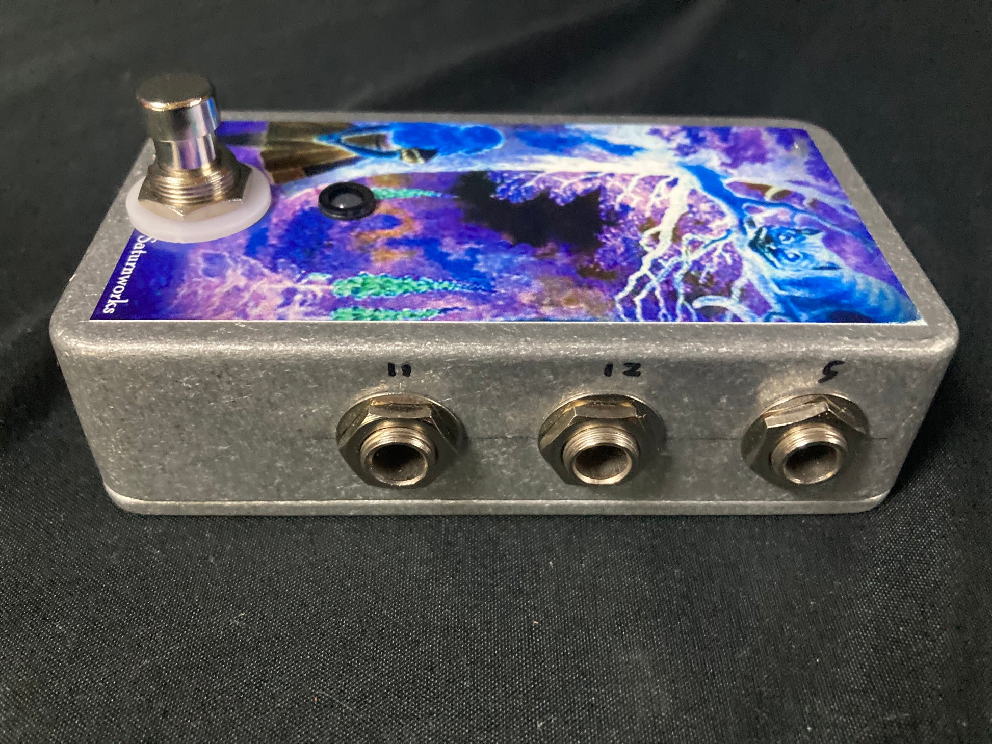Saturnworks A/B input/output + FX loop - Excellent Condition