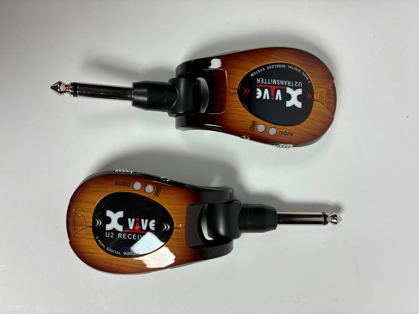 Xvive U2 Wireless Guitar System - Sunburst - Excellent Condition with Box and USB Charging Cable