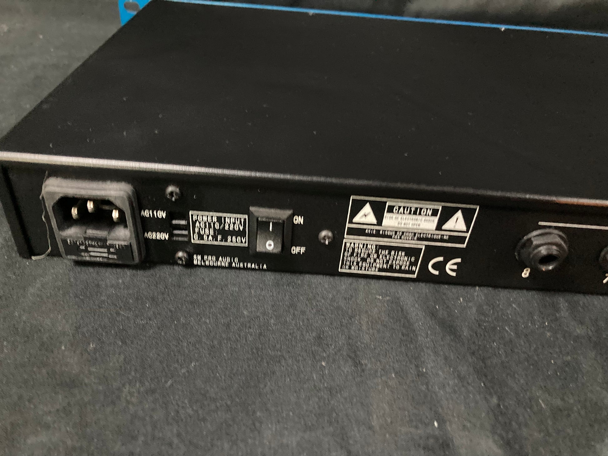 SM Pro Audio PR8 8 Ch Microphone Pre Amp