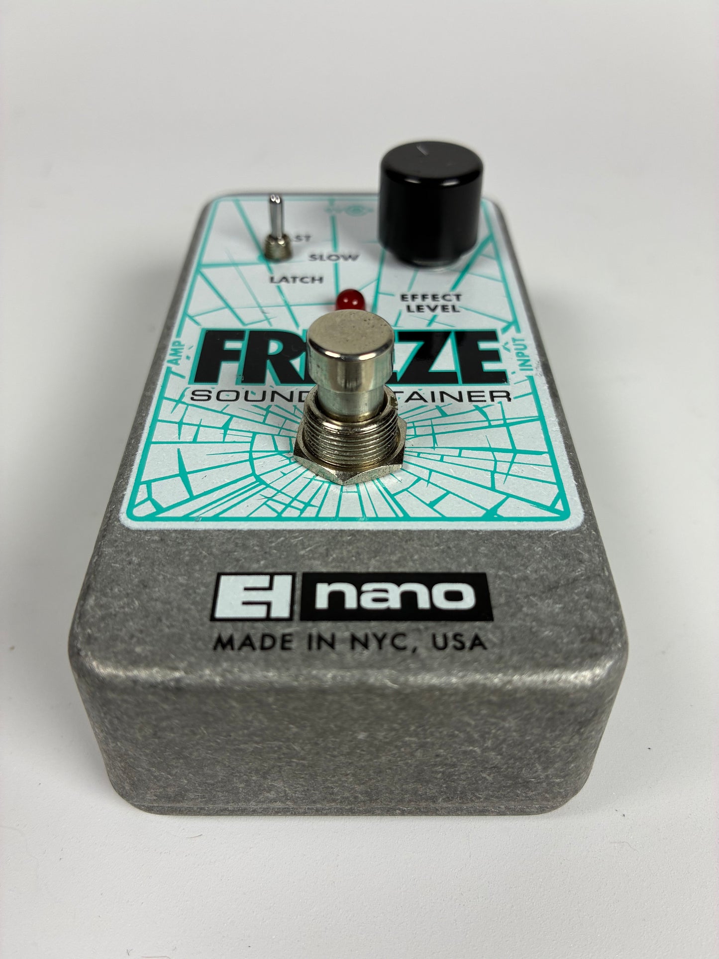 Electro-Harmonix Freeze Nano Sound Retainer Sustain Pedal