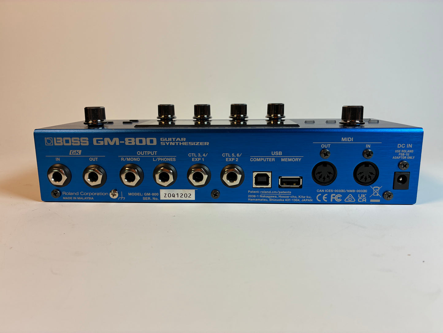 Boss GM-800 Guitar Synthesizer - with Power Supply