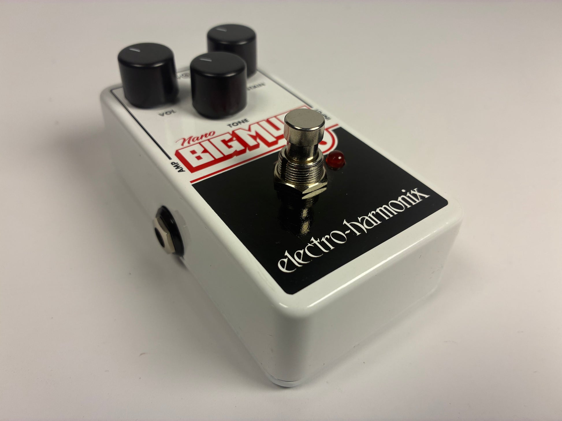 Electro-Harmonix Nano Big Muff Pi Distortion / Sustainer