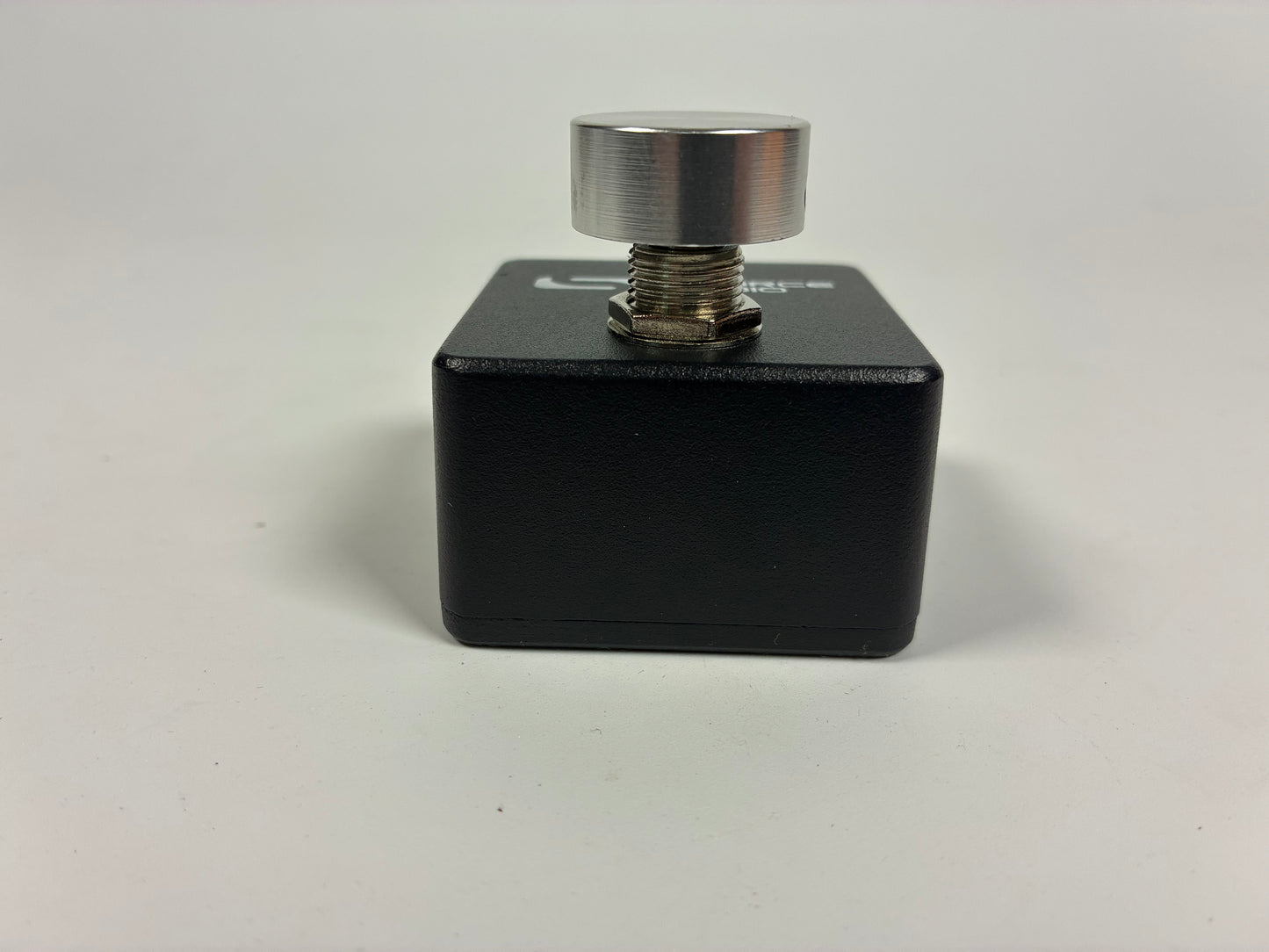 Source Audio SA167 Tap Tempo Footswitch  - Excellent with Box