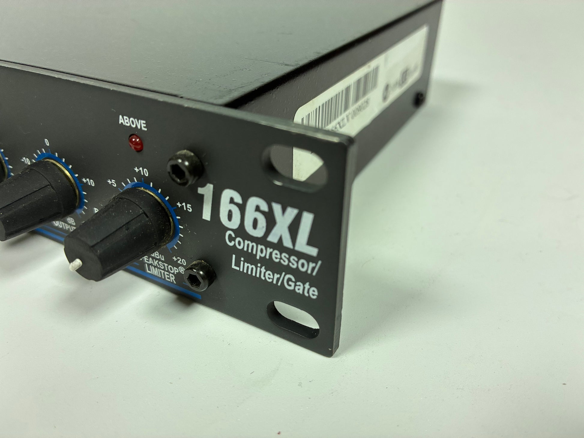 dbx 166XL Stereo Compressor / Limiter / Gate