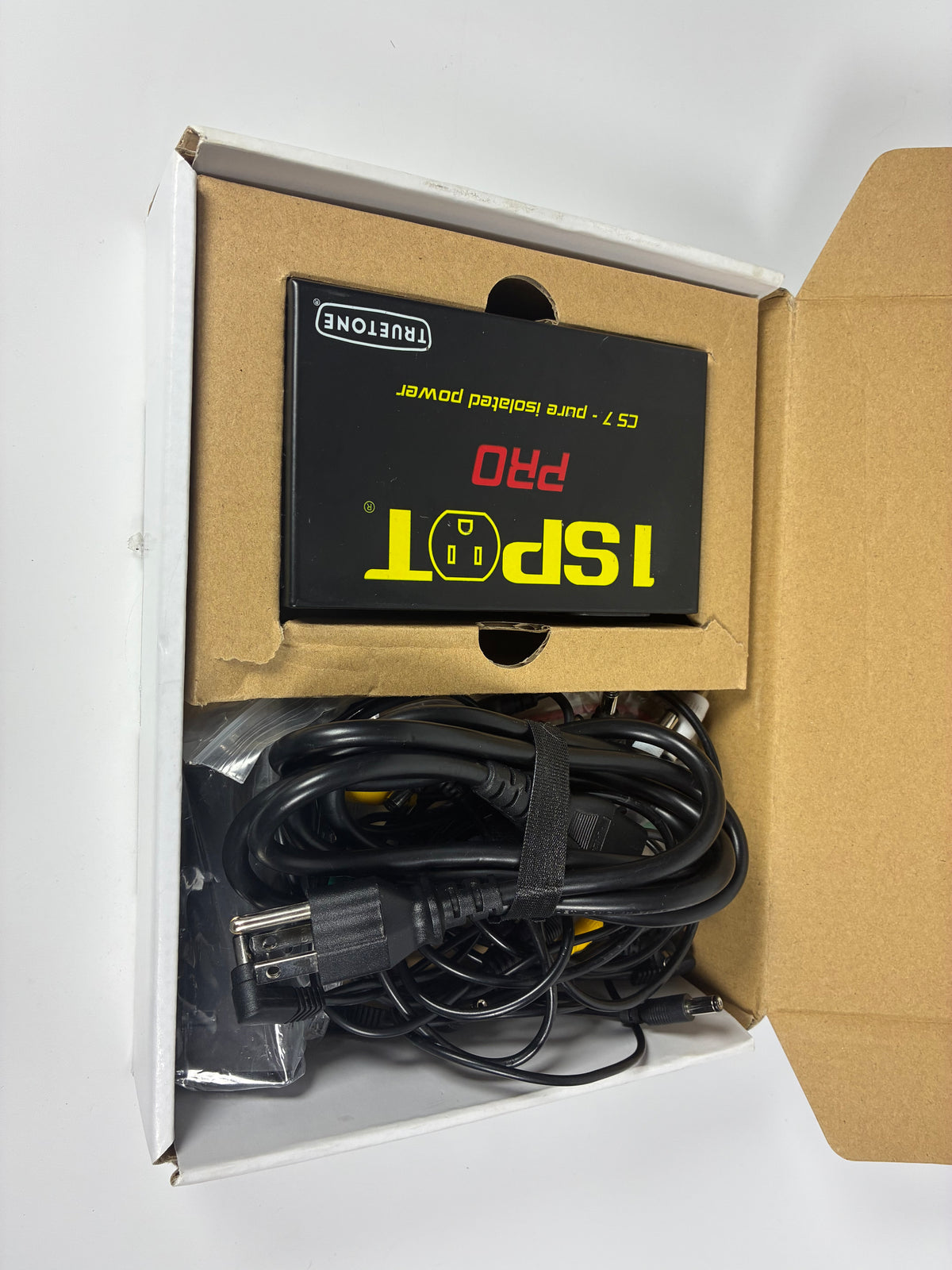 Truetone 1 SPOT Pro CS7 Power Supply - Excellent Condition with Box, Manual, Cables and Accessories