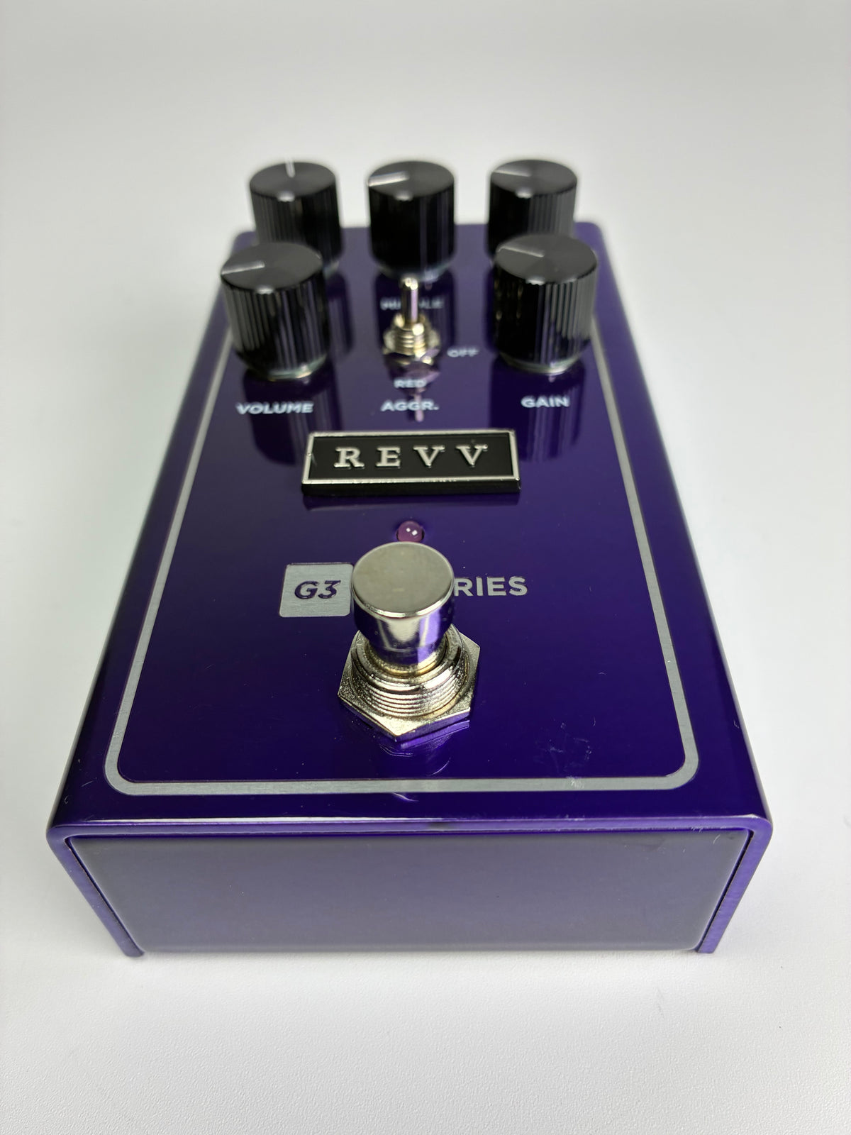 REVV G3 Distortion V2 - Excellent Condition with Box and Accessories