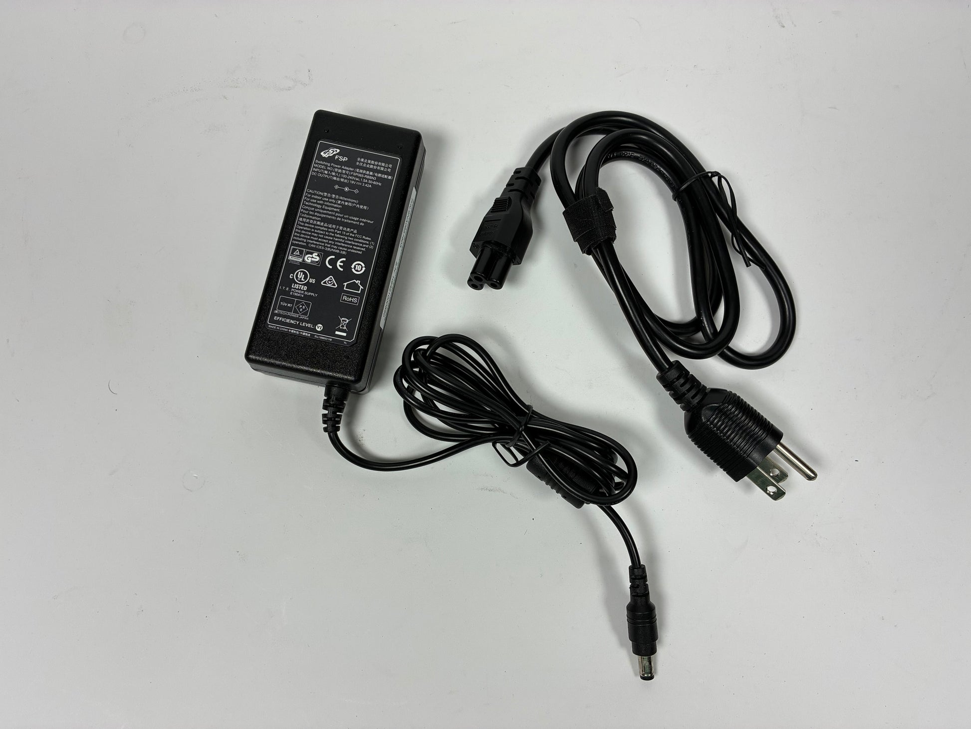 Akai MPC One Standalone MIDI Sequencer - Excellent Condition with Box, Documents and Power Supply