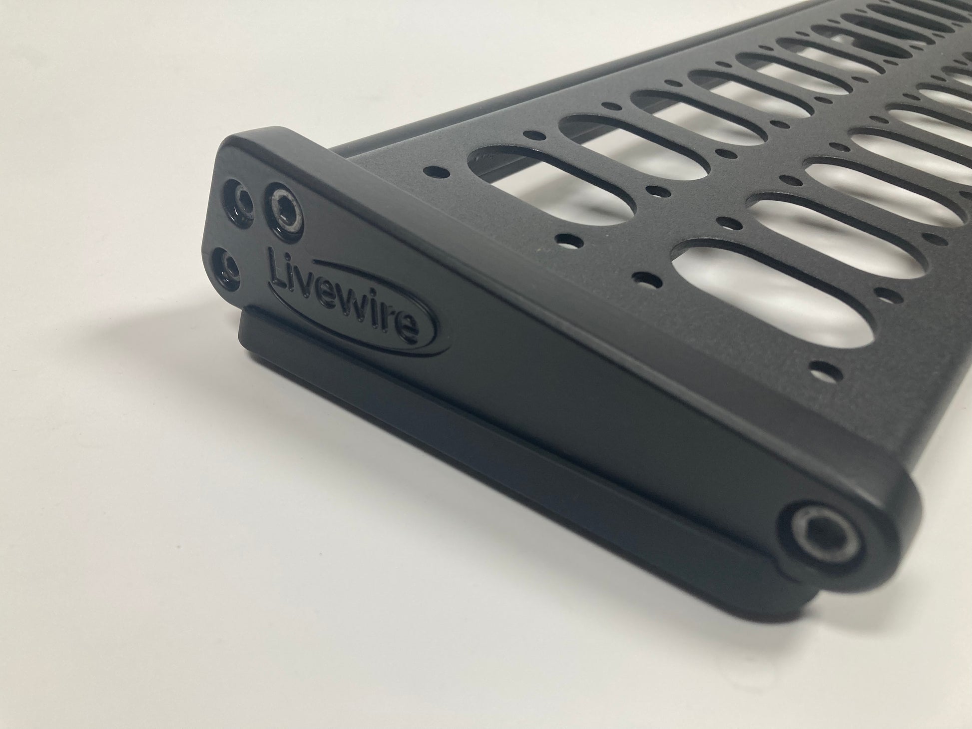 Livewire PB300 Club Pedalboard With Soft Case