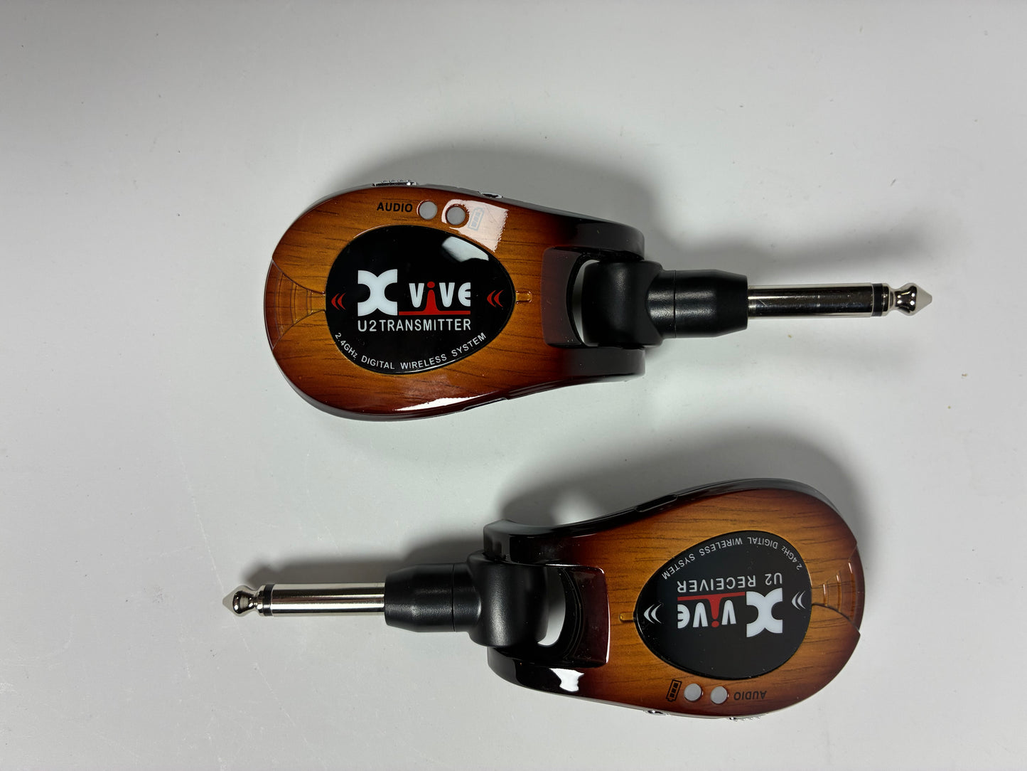 Xvive U2 Wireless Guitar System - Sunburst - Excellent Condition with Box and USB Charging Cable