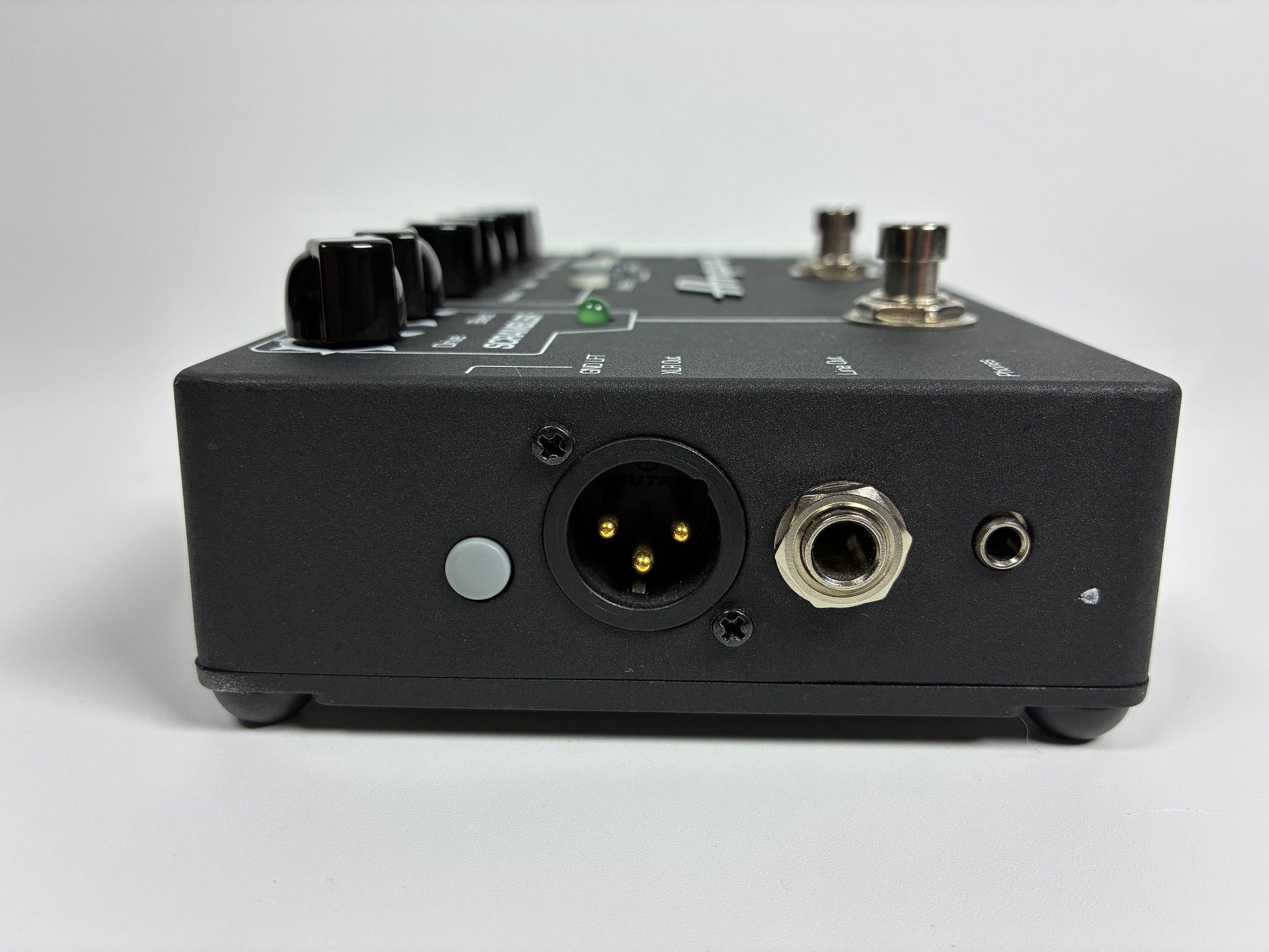 Ampeg SCRGÇæDI Bass DI Preamp with Scrambler Overdrive  - Excellent Condition with Power Supply