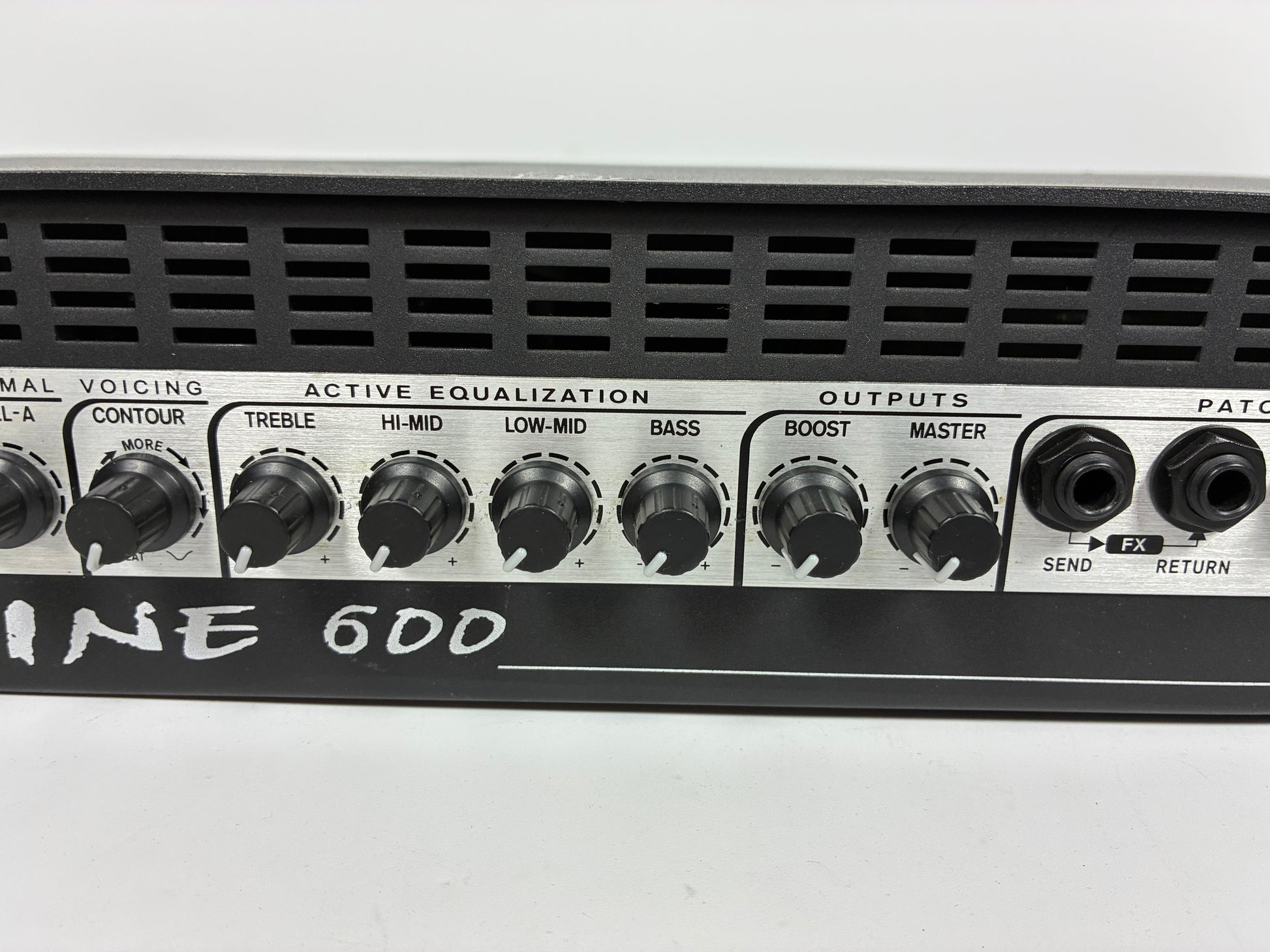 Gallien-Krueger Backline 600 2-Channel 300-Watt Bass Amp Head