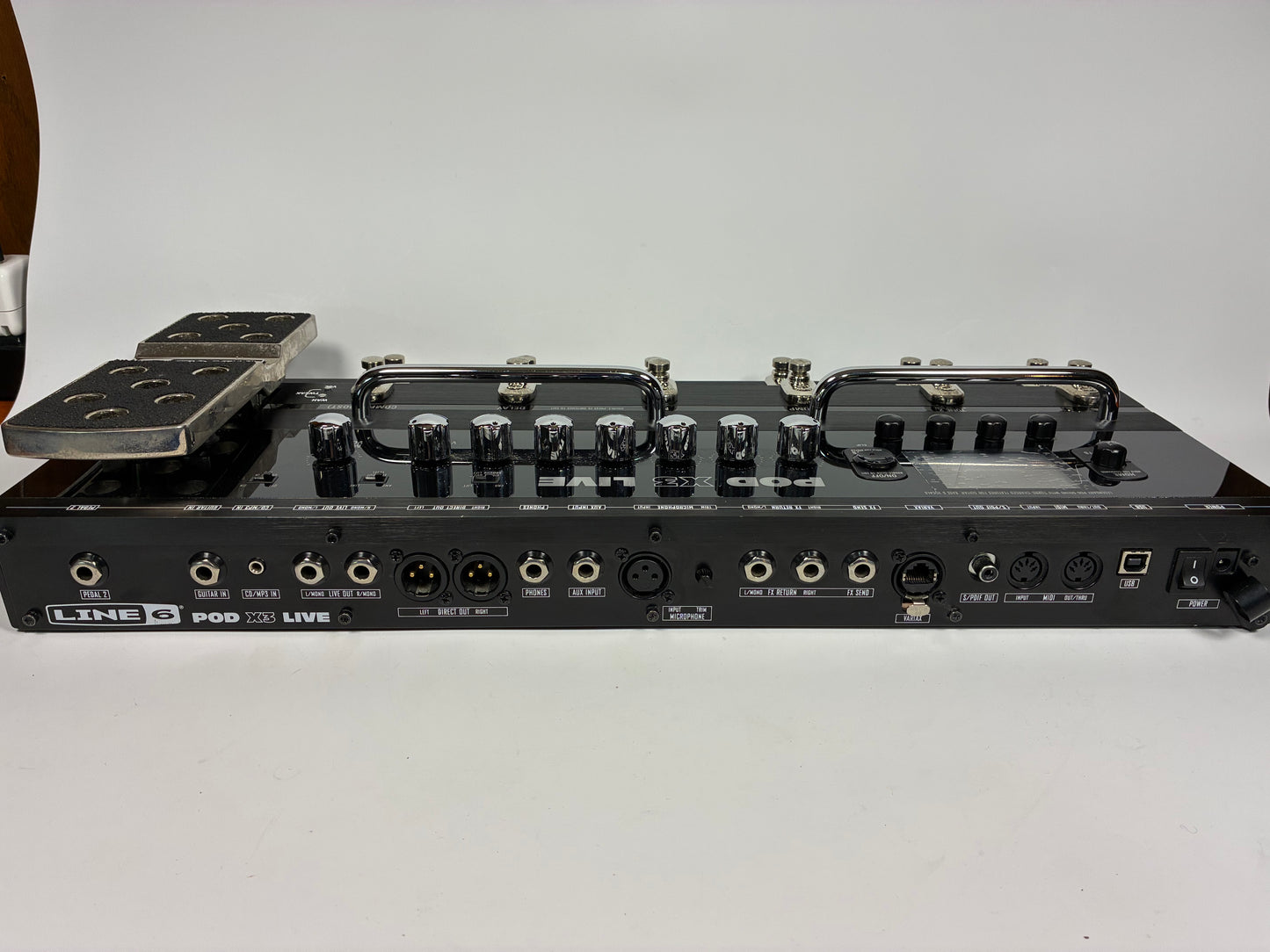 Line 6 POD X3 Live Multi-Effect and Amp Modeler - Excellent Condition with Power Supply & Fitted Bag