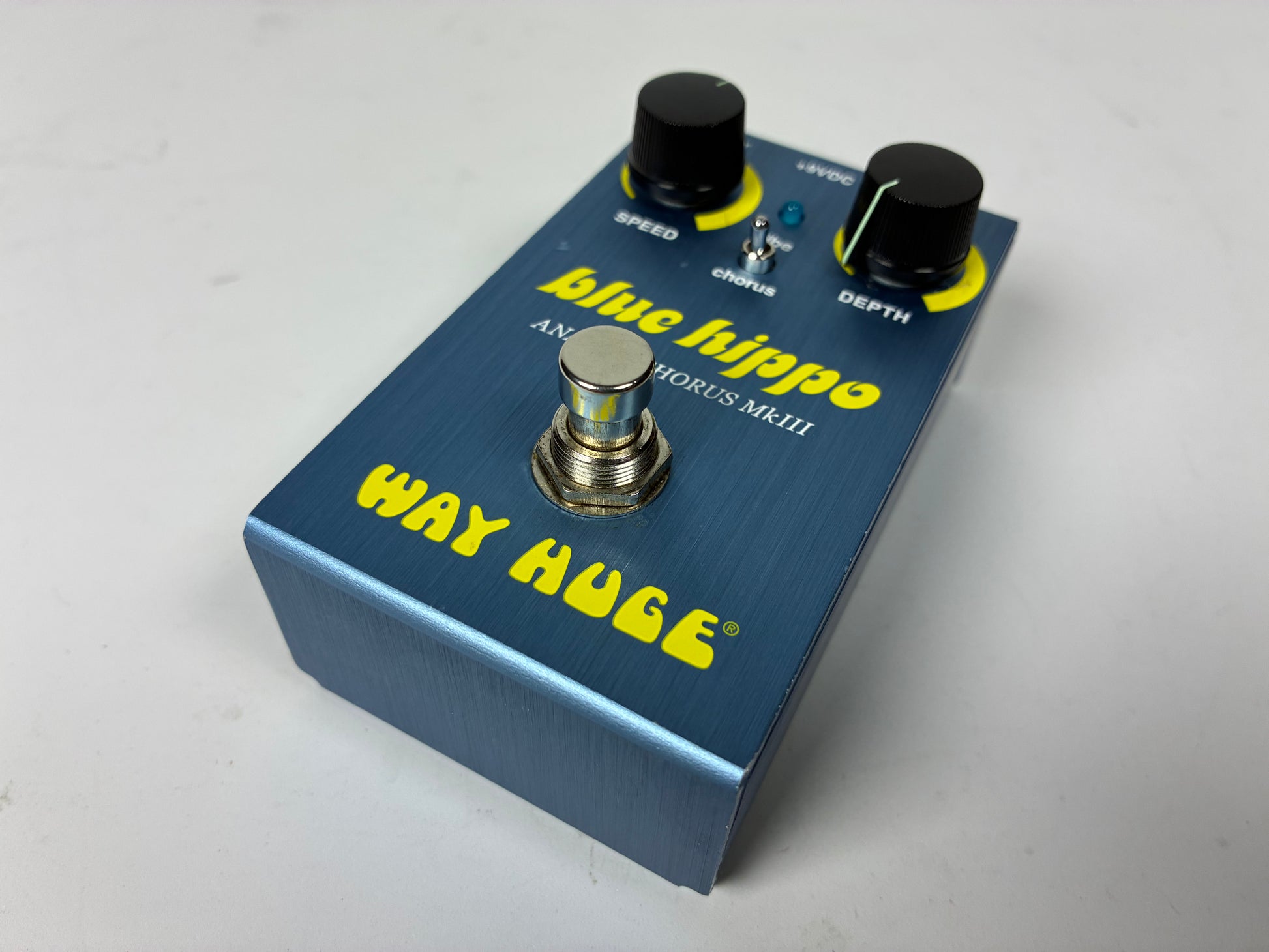 Way Huge WM61 Smalls Blue Hippo Analog Chorus MkIII - Excellent Condition with Box