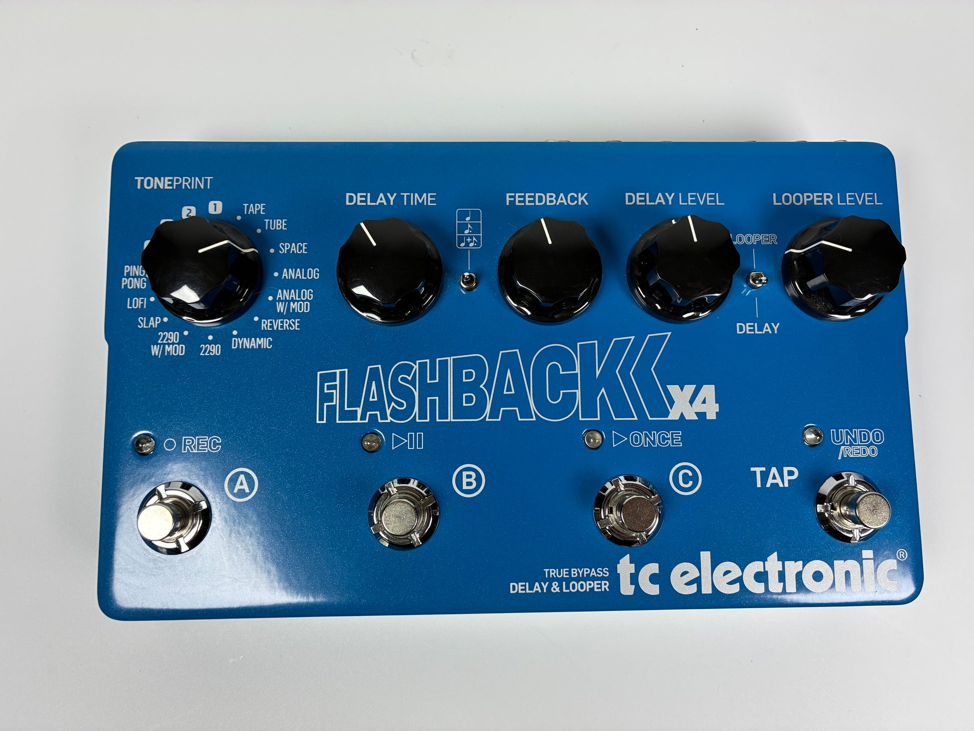 TC Electronic Flashback X4 Delay & Looper - Excellent Condition