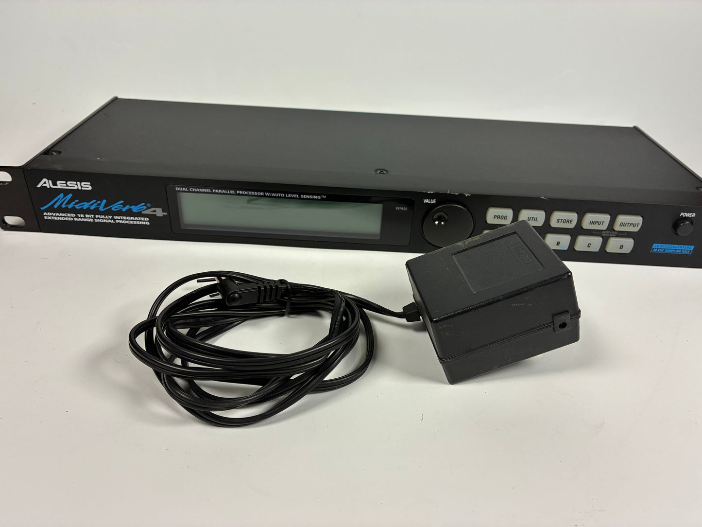 Alesis Midiverb 4 - Excellent Condition with Power Supply
