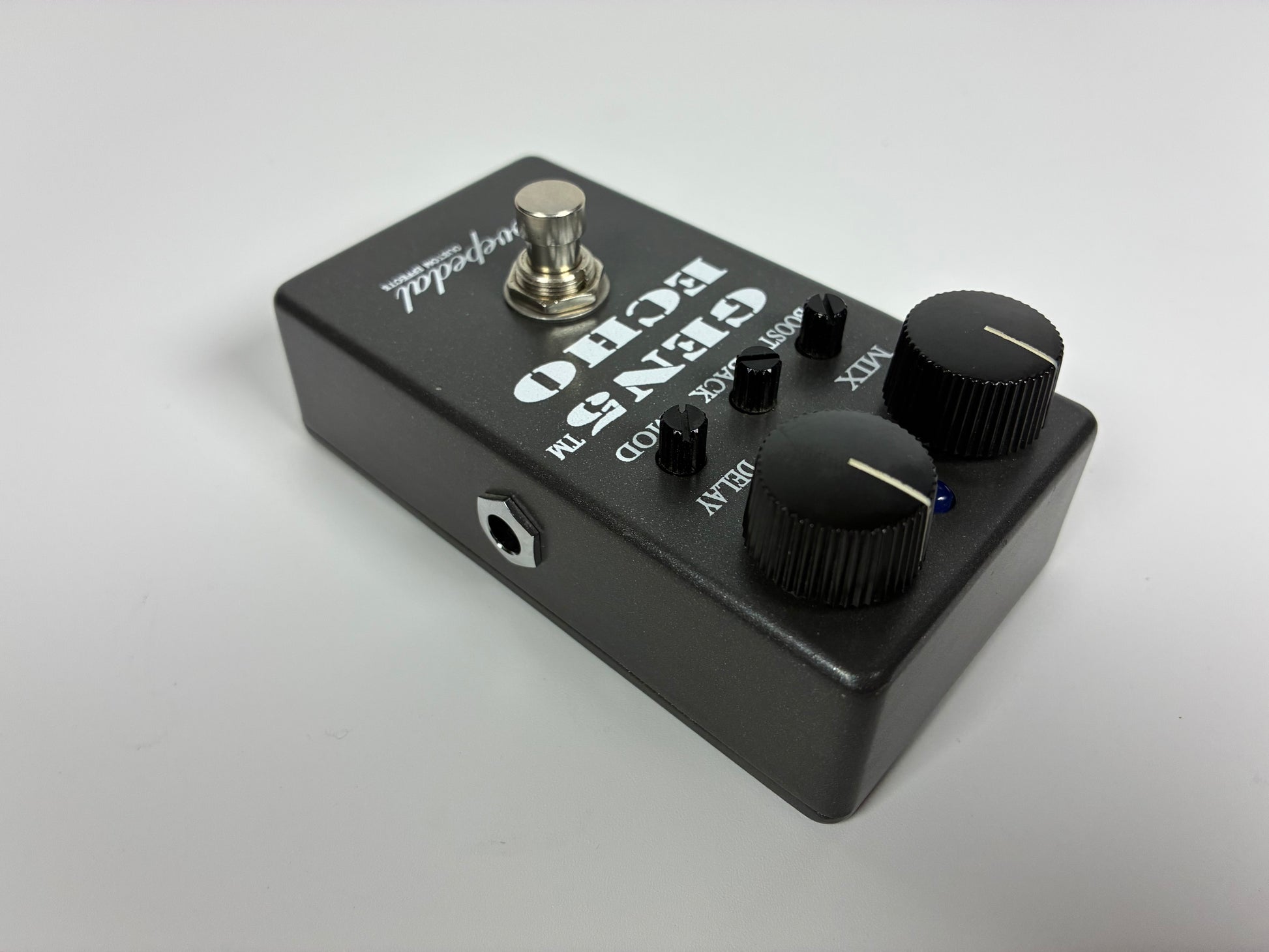 Lovepedal Gen 5 Echo 2010s - Grey