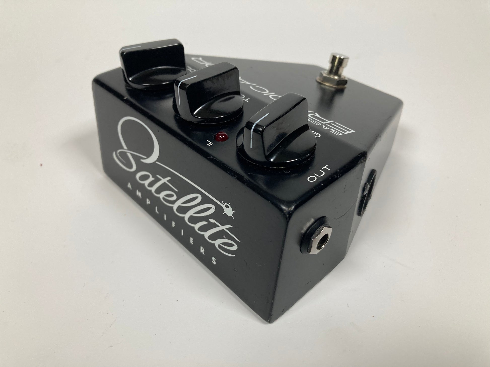 Satellite Amplifiers Bass Eradicator