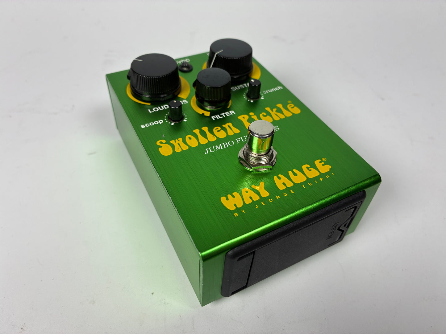 Way Huge WHE401 Swollen Pickle MkII Jumbo Fuzz - Excellent Condition