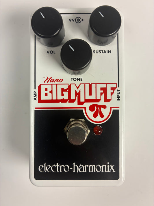 Electro-Harmonix Nano Big Muff Pi Distortion / Sustainer