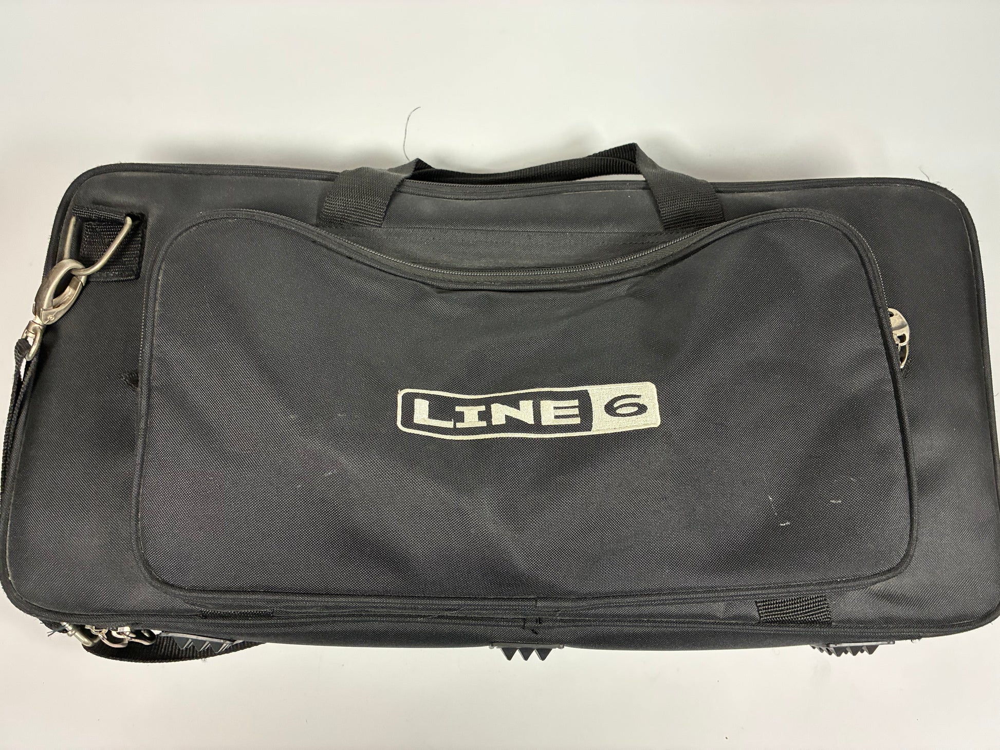 Line 6 POD X3 Live Multi-Effect and Amp Modeler - Excellent Condition with Power Supply & Fitted Bag