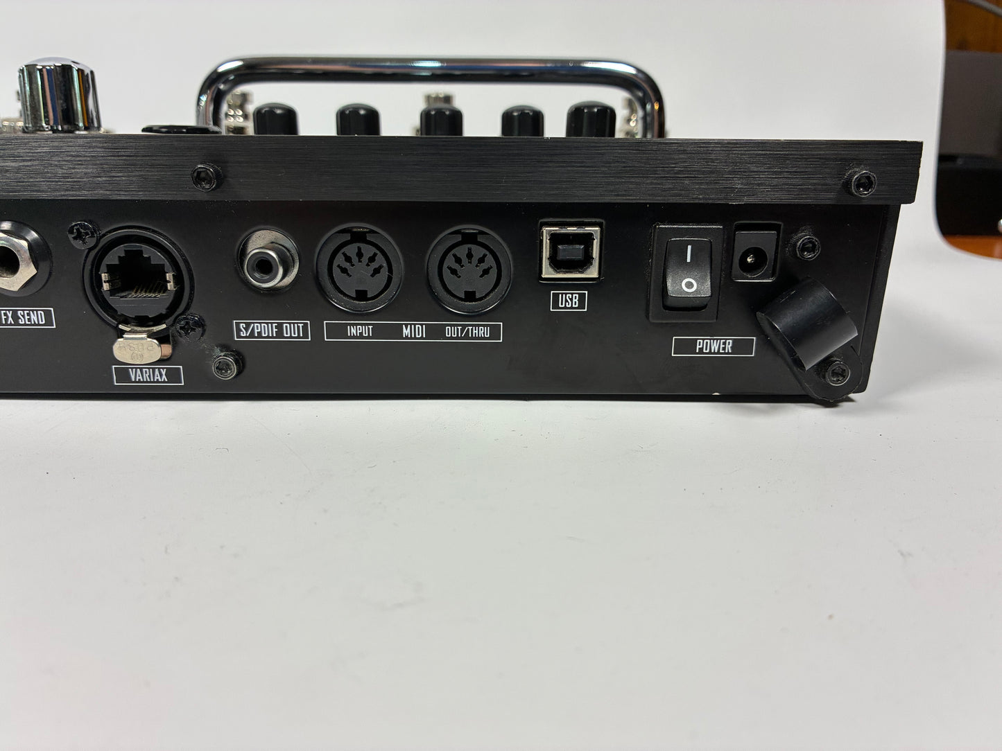 Line 6 POD X3 Live Multi-Effect and Amp Modeler - Excellent Condition with Power Supply & Fitted Bag
